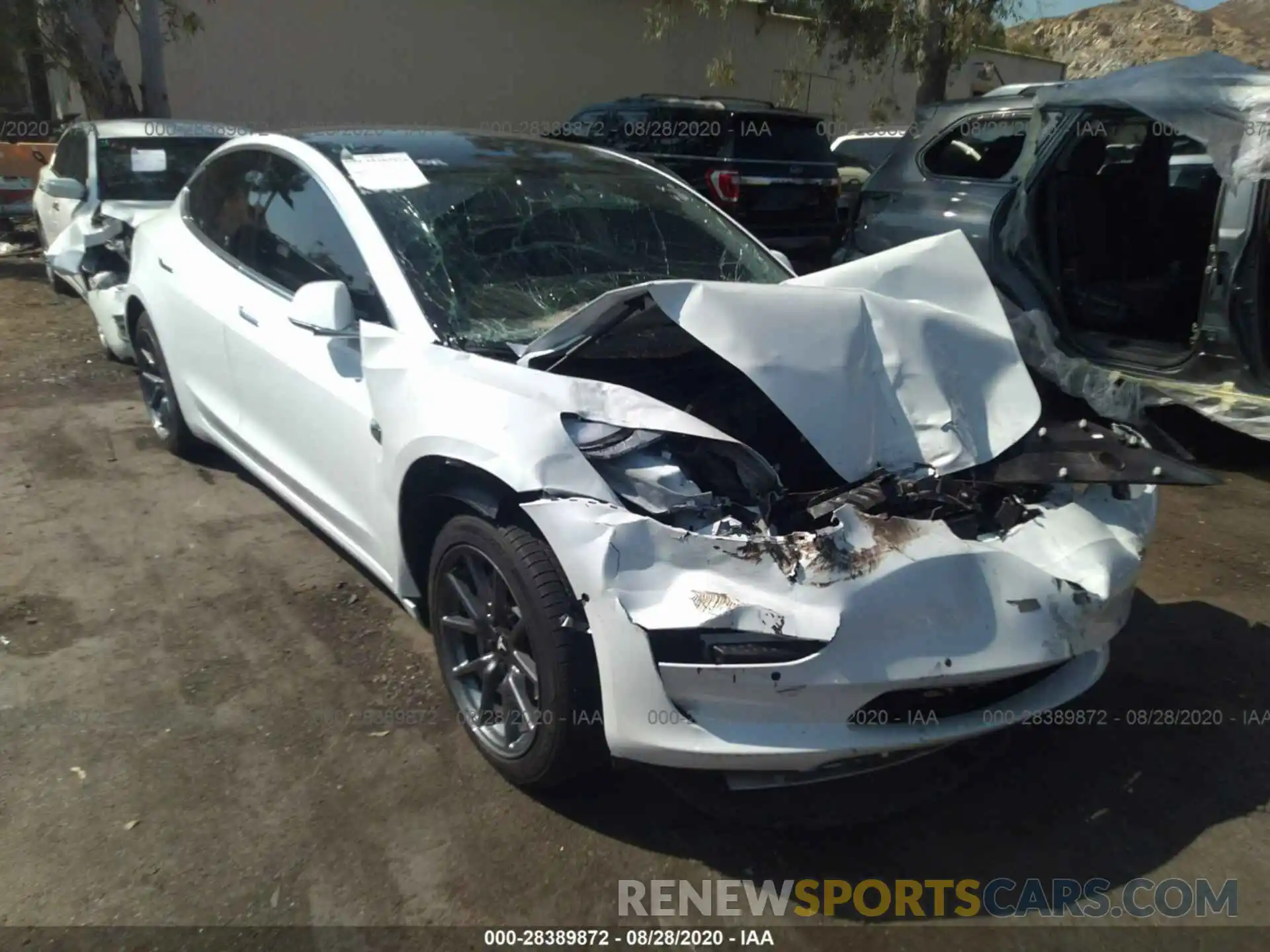 1 Photograph of a damaged car 5YJ3E1EAXLF632144 TESLA MODEL 3 2020