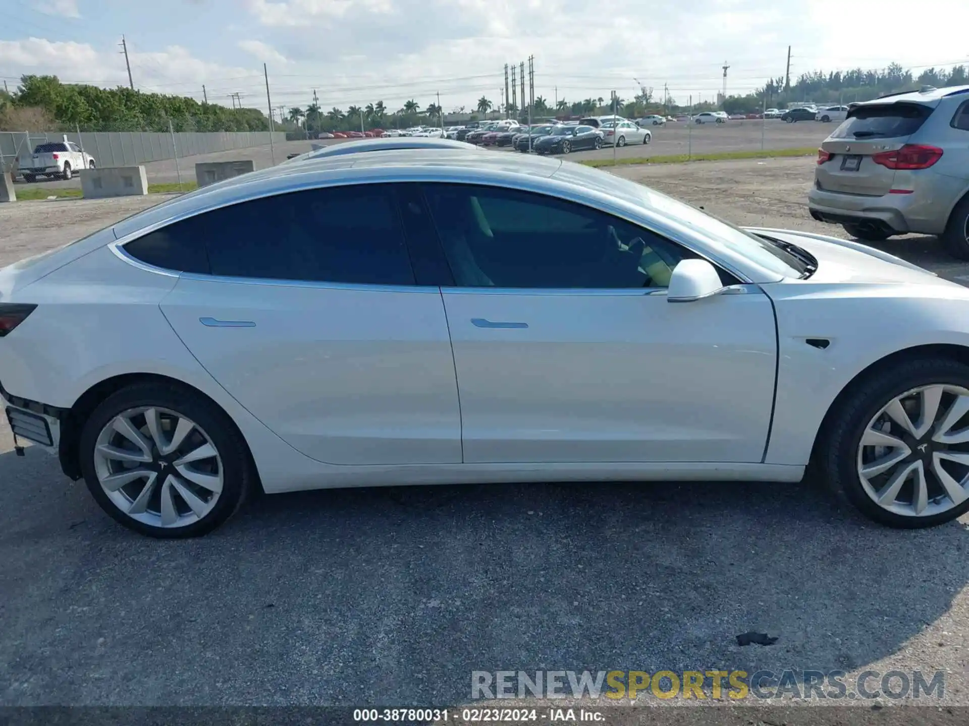 13 Photograph of a damaged car 5YJ3E1EAXLF634296 TESLA MODEL 3 2020