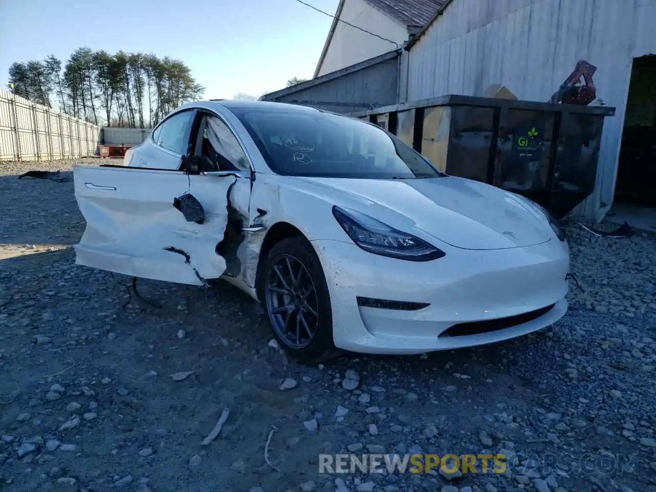 1 Photograph of a damaged car 5YJ3E1EAXLF645427 TESLA MODEL 3 2020