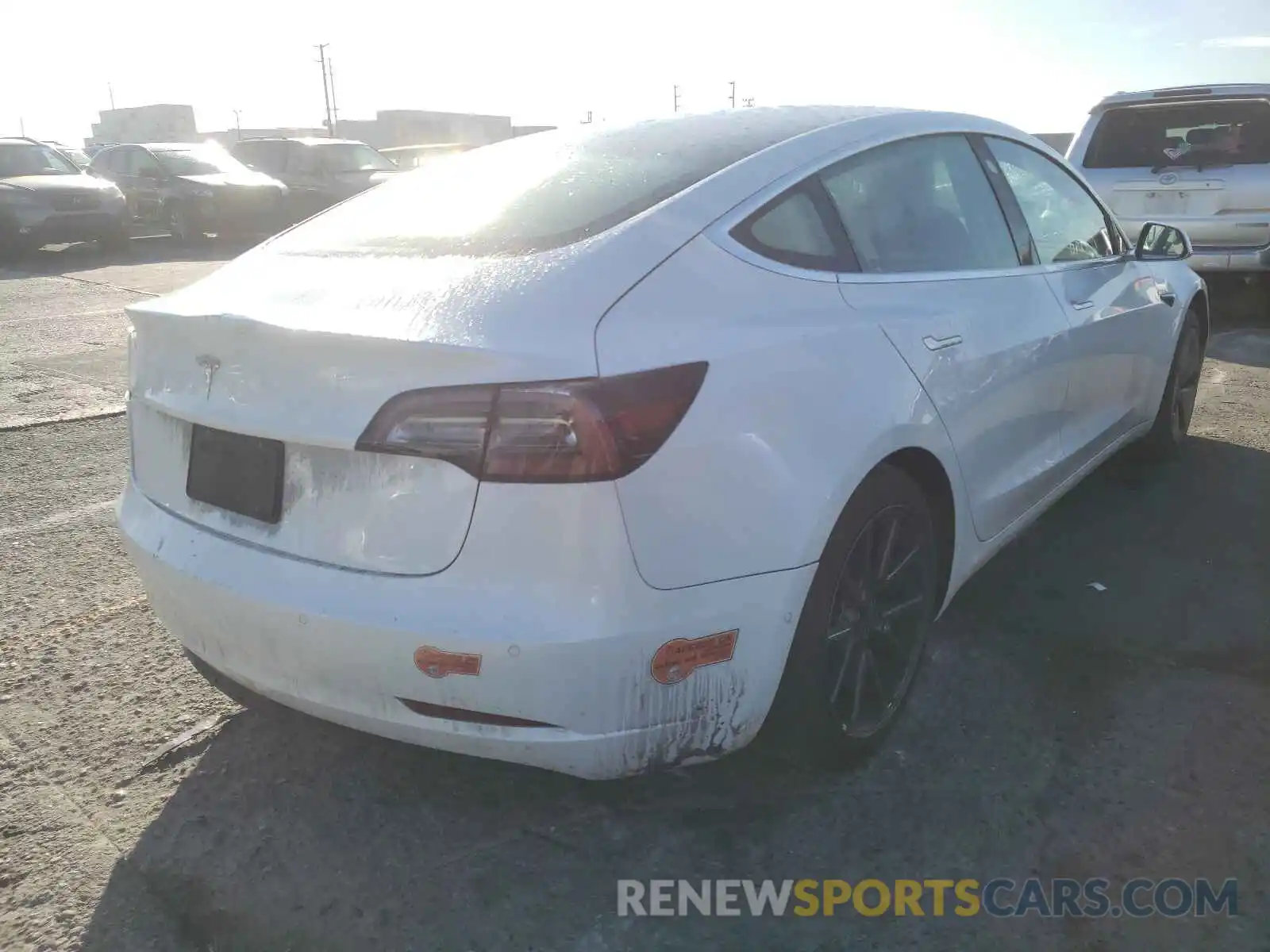 4 Photograph of a damaged car 5YJ3E1EAXLF660249 TESLA MODEL 3 2020