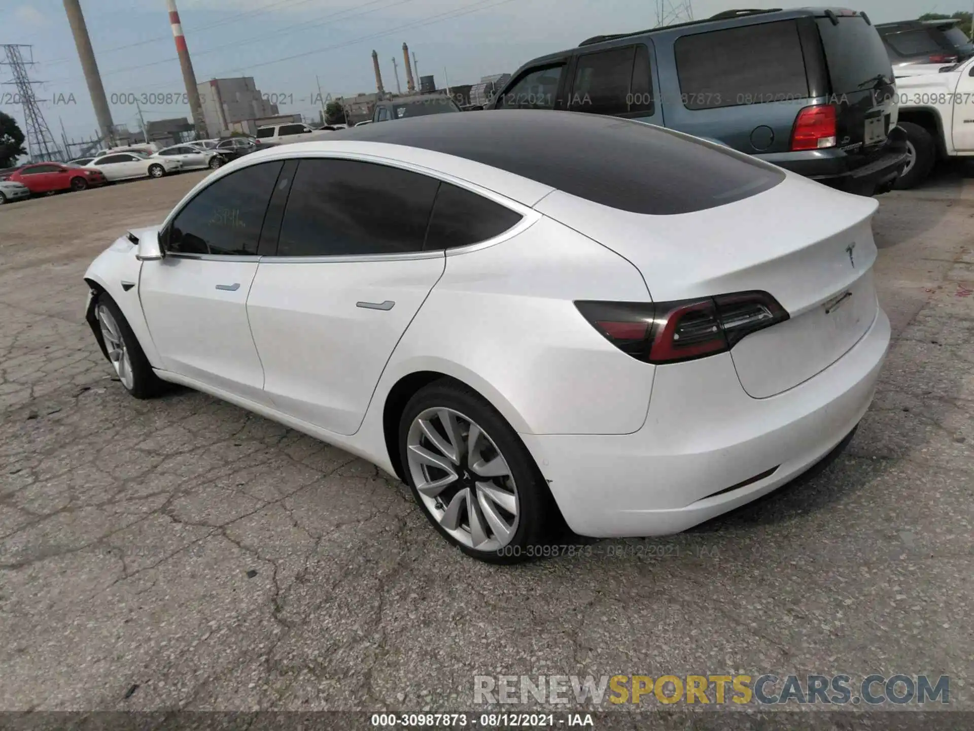 3 Photograph of a damaged car 5YJ3E1EAXLF661546 TESLA MODEL 3 2020