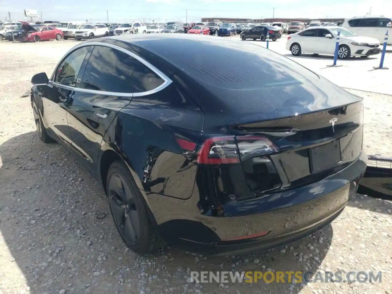 3 Photograph of a damaged car 5YJ3E1EAXLF662017 TESLA MODEL 3 2020