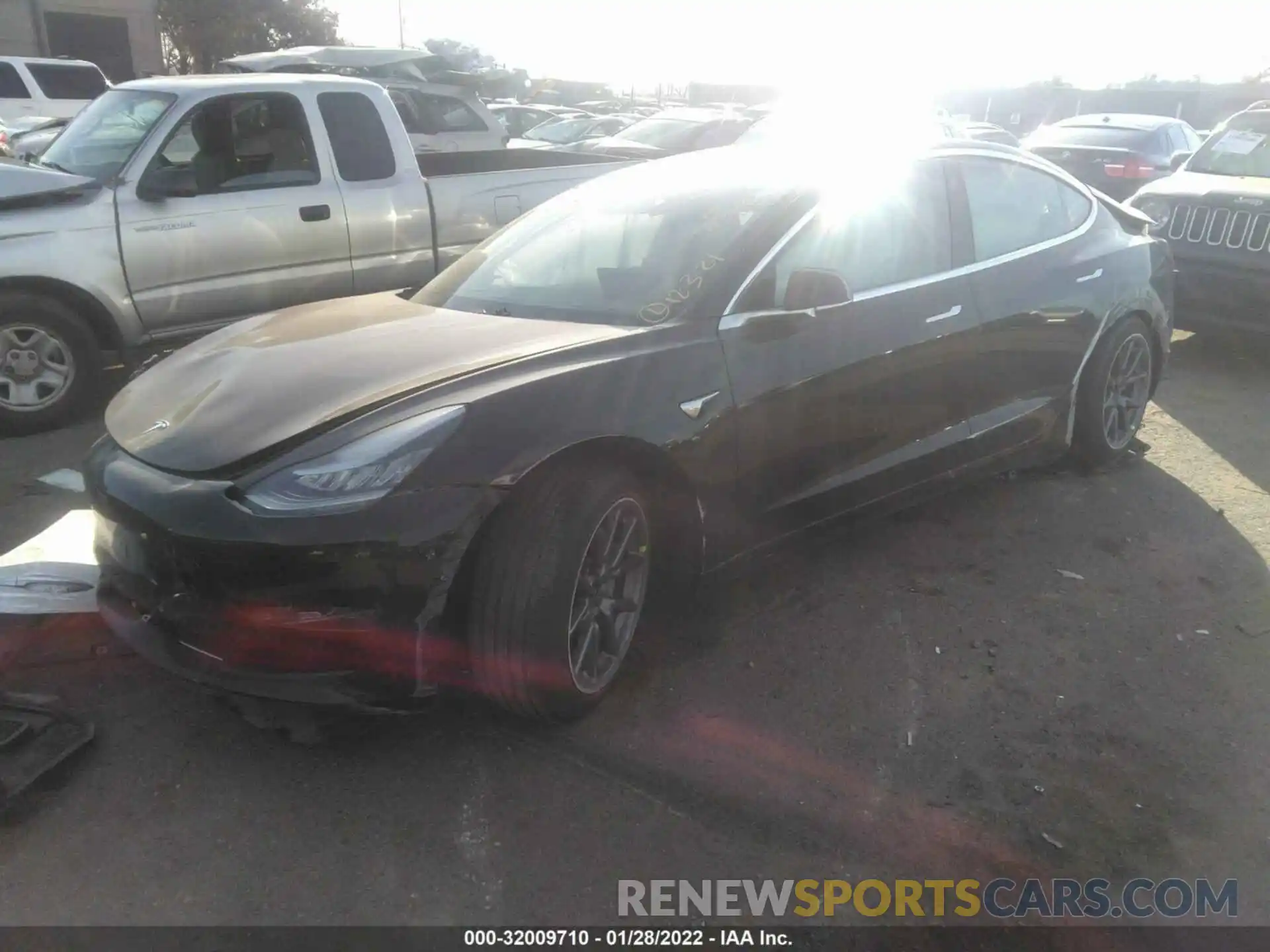 2 Фотография поврежденного автомобиля 5YJ3E1EAXLF704508 TESLA MODEL 3 2020