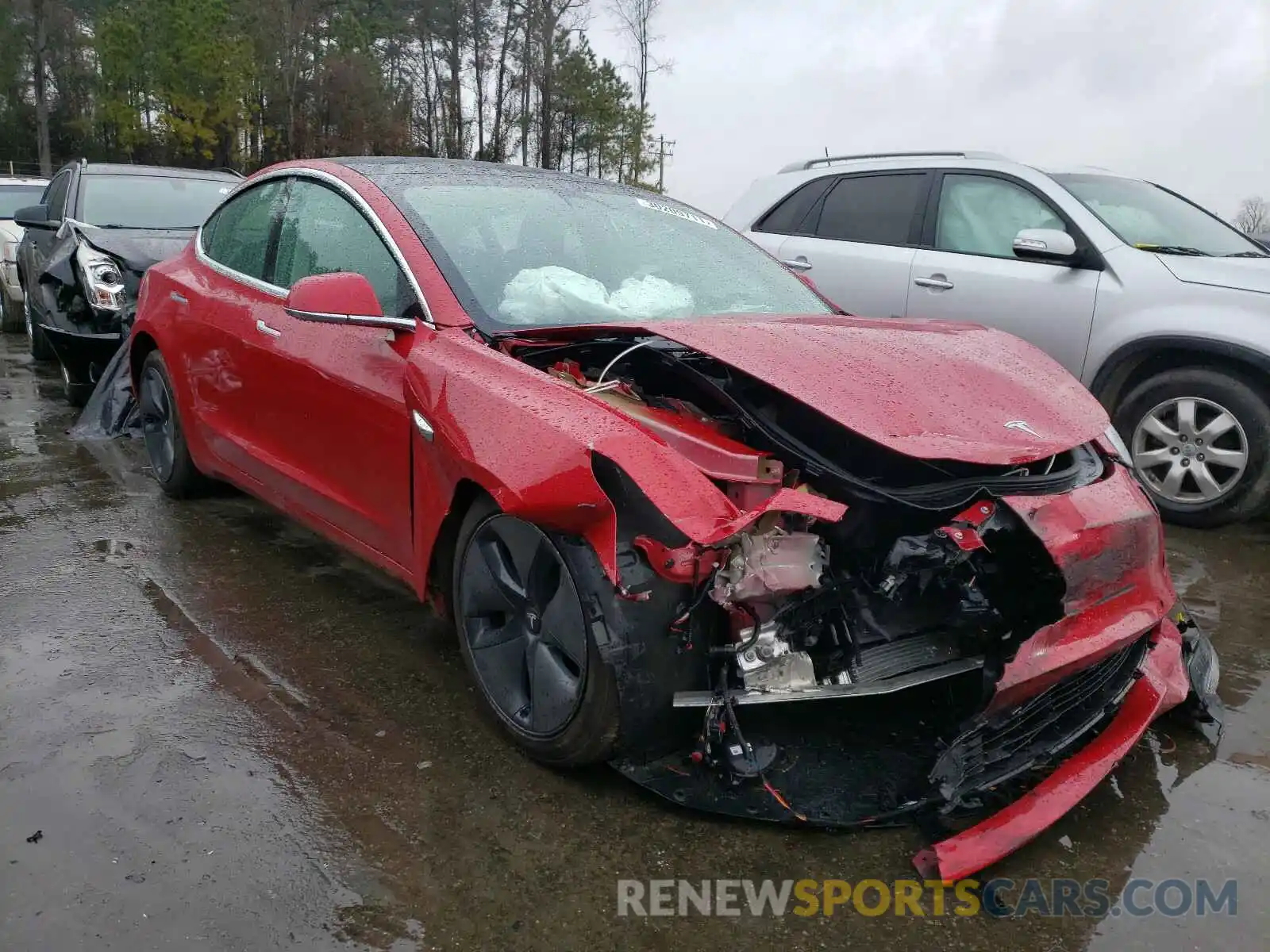 1 Photograph of a damaged car 5YJ3E1EAXLF705626 TESLA MODEL 3 2020