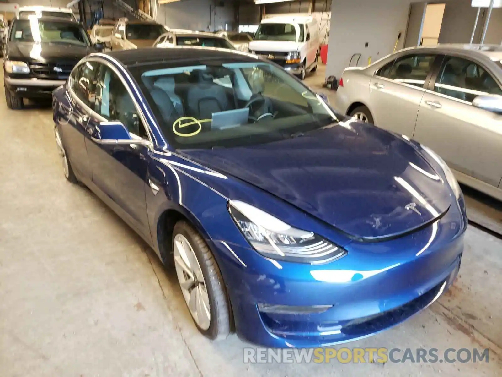 1 Photograph of a damaged car 5YJ3E1EAXLF708932 TESLA MODEL 3 2020