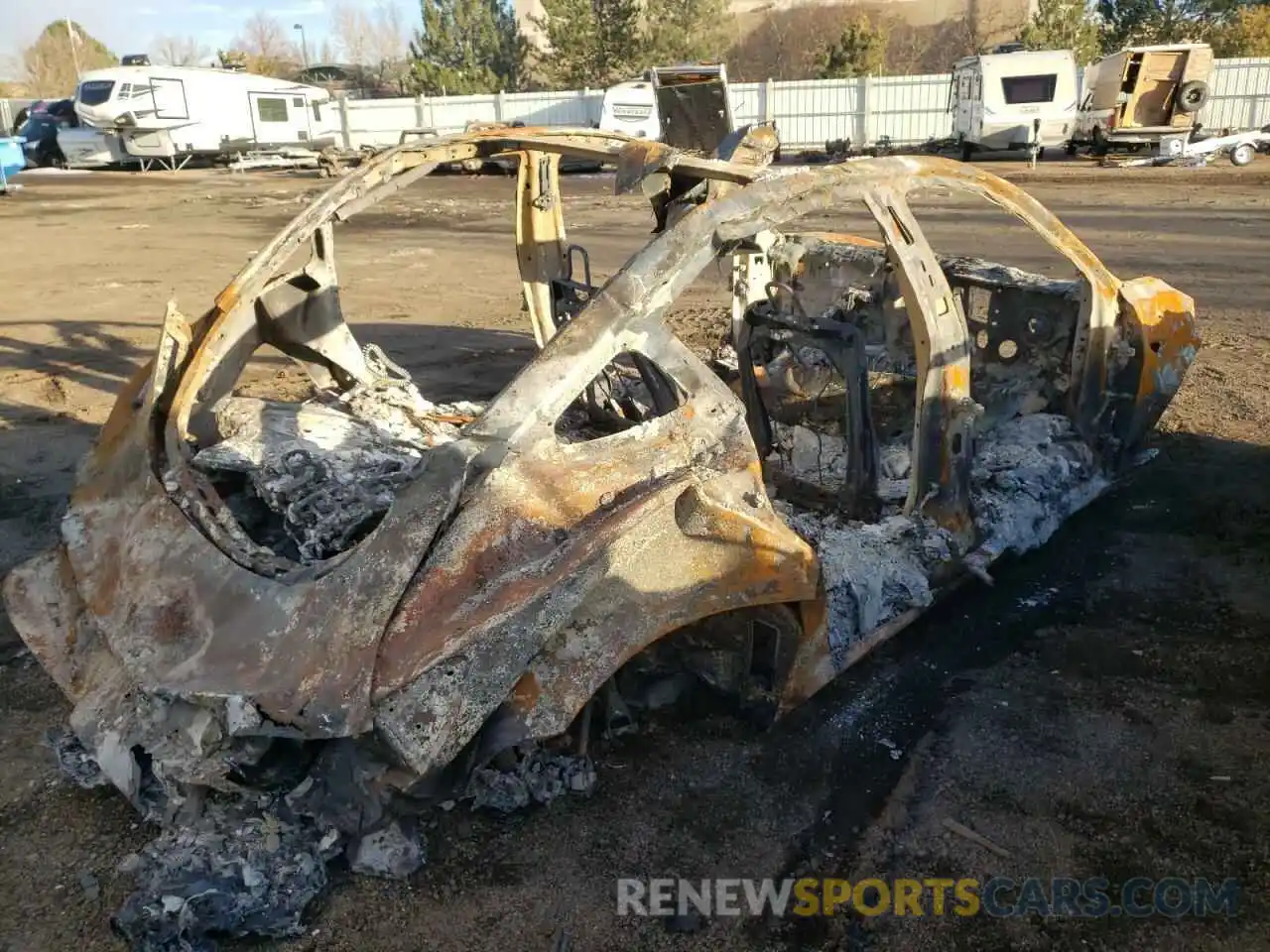 4 Photograph of a damaged car 5YJ3E1EAXLF709336 TESLA MODEL 3 2020