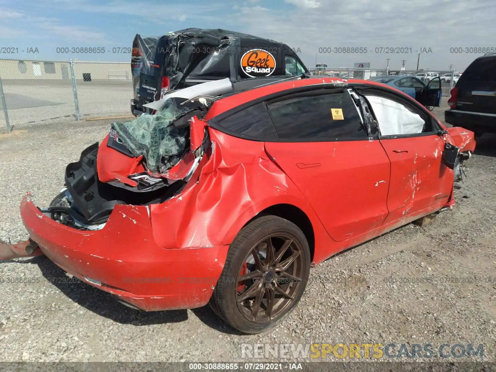 4 Photograph of a damaged car 5YJ3E1EAXLF718103 TESLA MODEL 3 2020