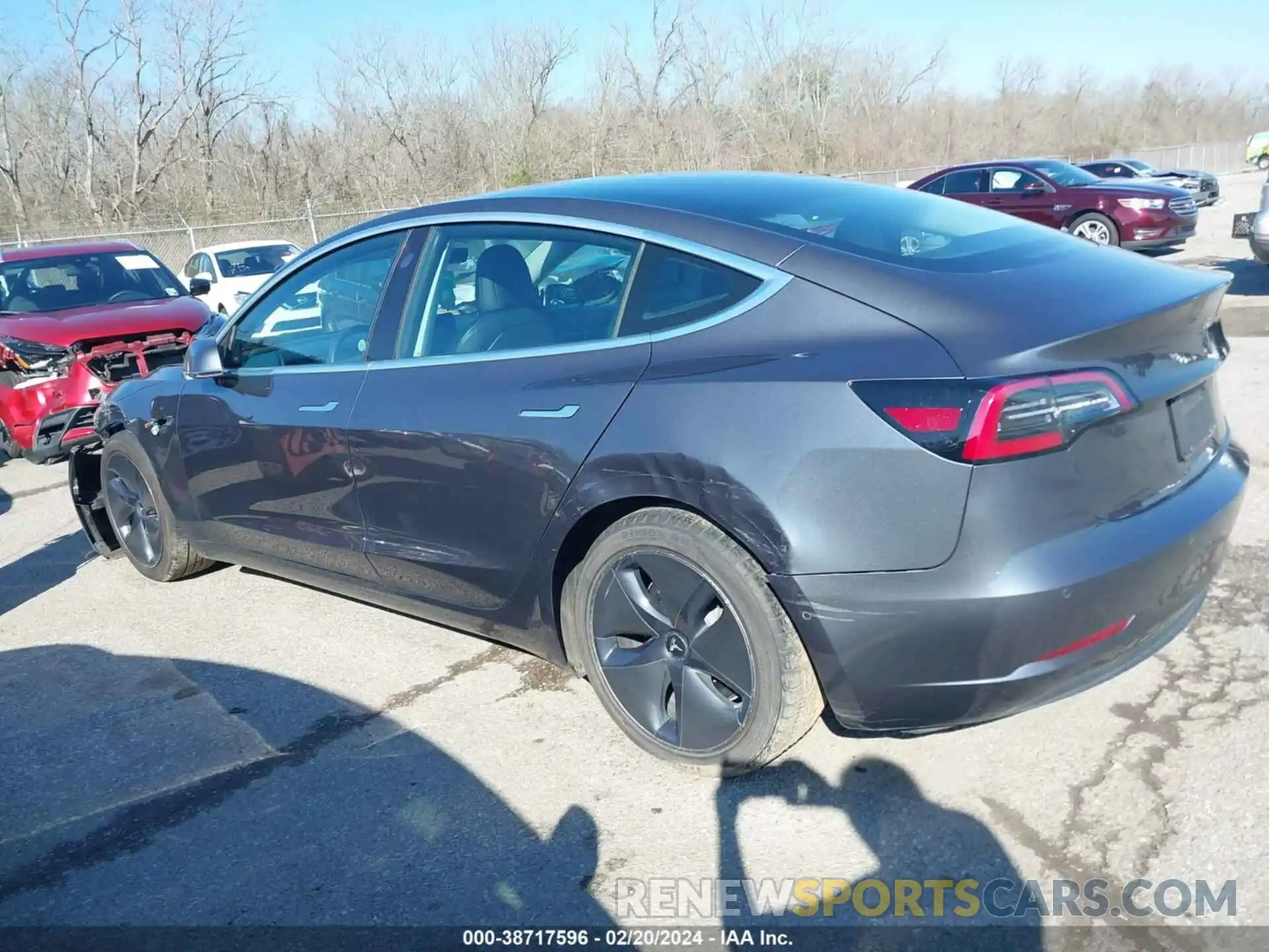 14 Photograph of a damaged car 5YJ3E1EAXLF736665 TESLA MODEL 3 2020