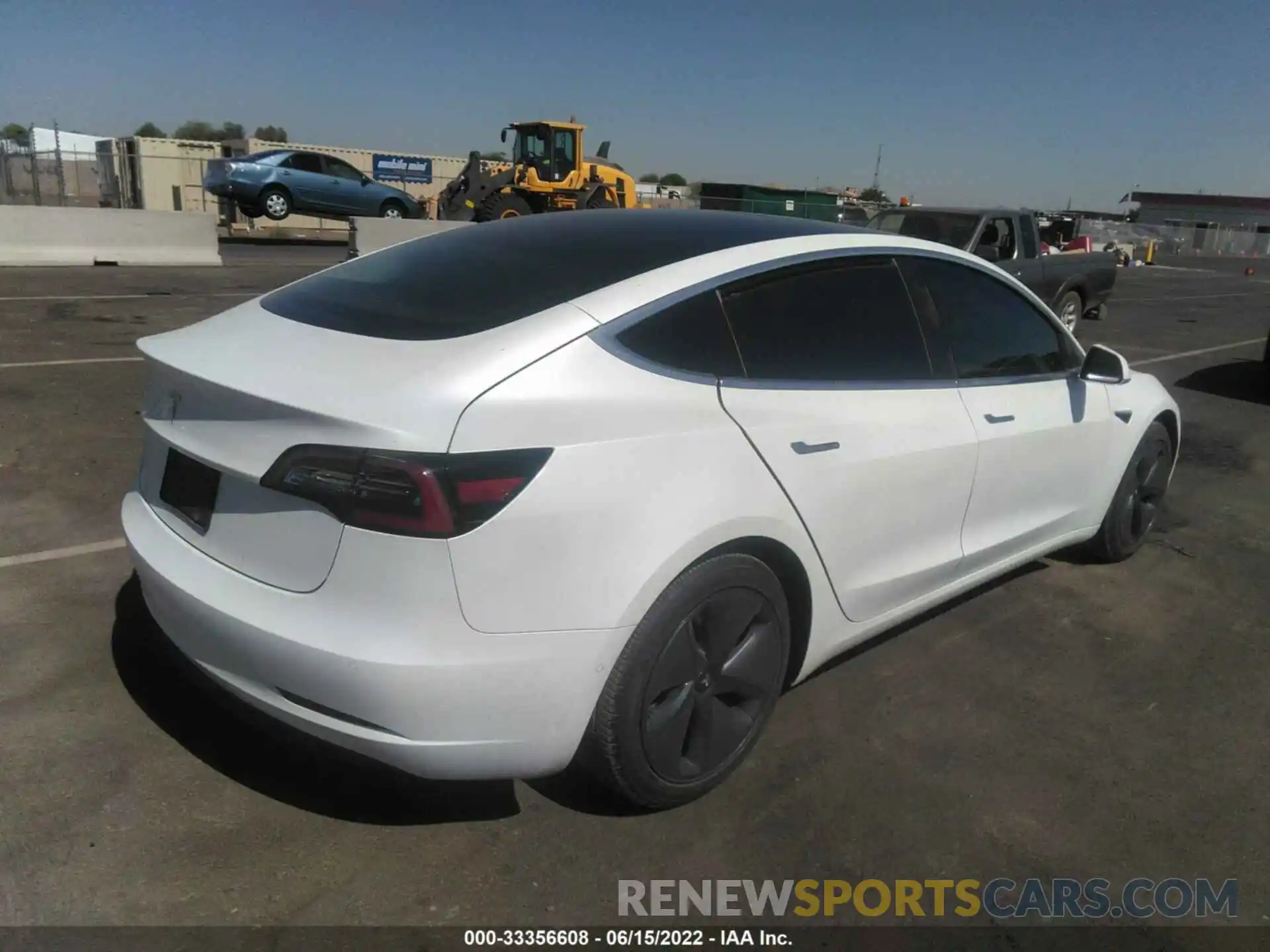 4 Фотография поврежденного автомобиля 5YJ3E1EAXLF736942 TESLA MODEL 3 2020