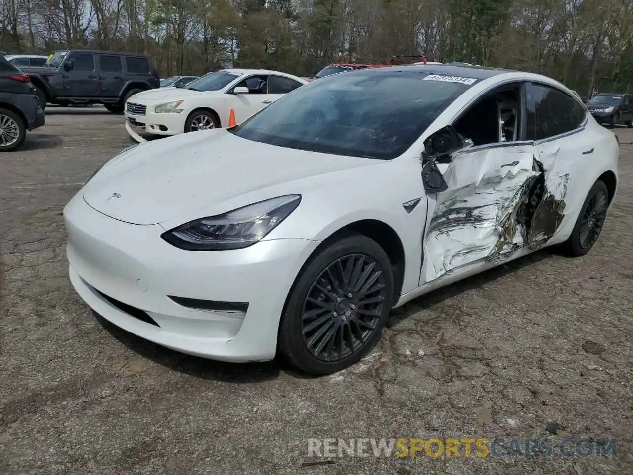 1 Photograph of a damaged car 5YJ3E1EAXLF737654 TESLA MODEL 3 2020