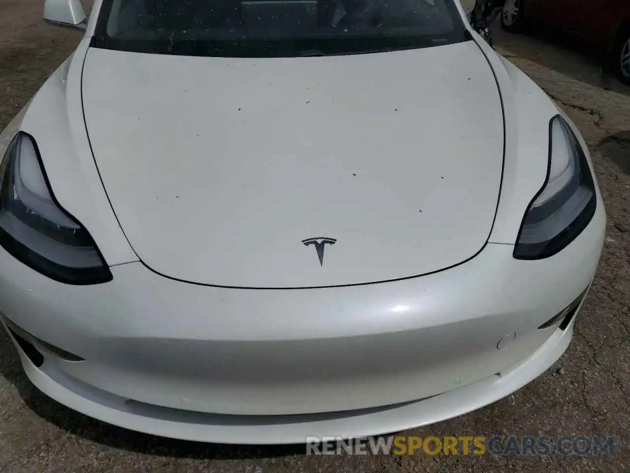 11 Photograph of a damaged car 5YJ3E1EAXLF737654 TESLA MODEL 3 2020