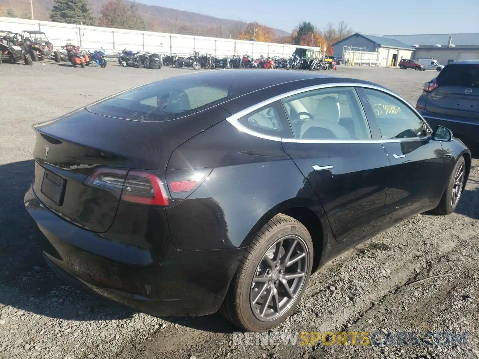 4 Фотография поврежденного автомобиля 5YJ3E1EAXLF783906 TESLA MODEL 3 2020