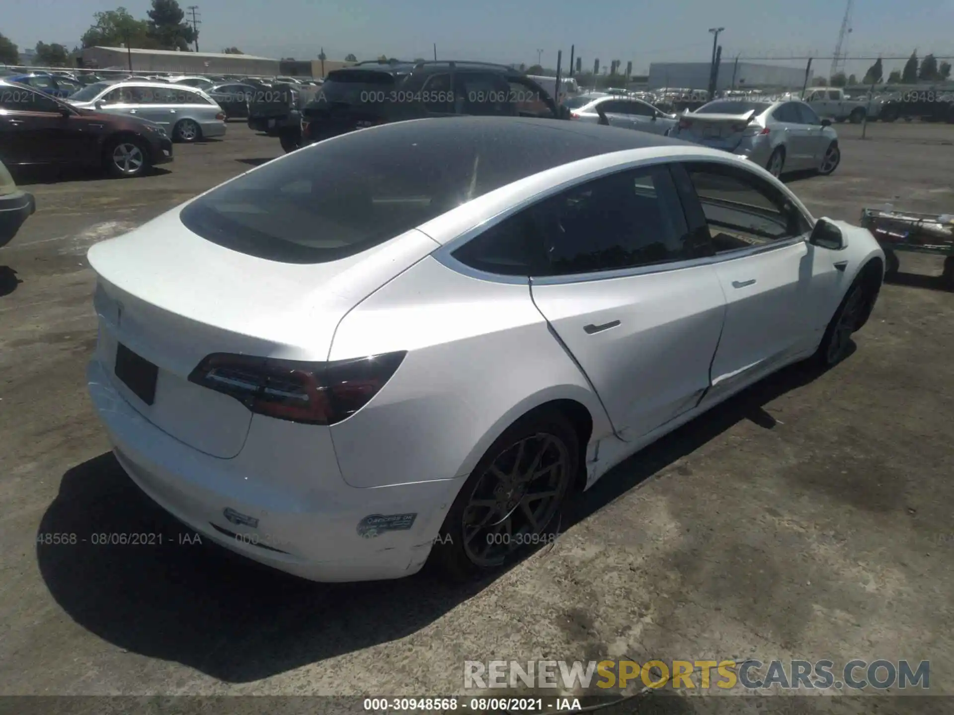 4 Photograph of a damaged car 5YJ3E1EAXLF799622 TESLA MODEL 3 2020