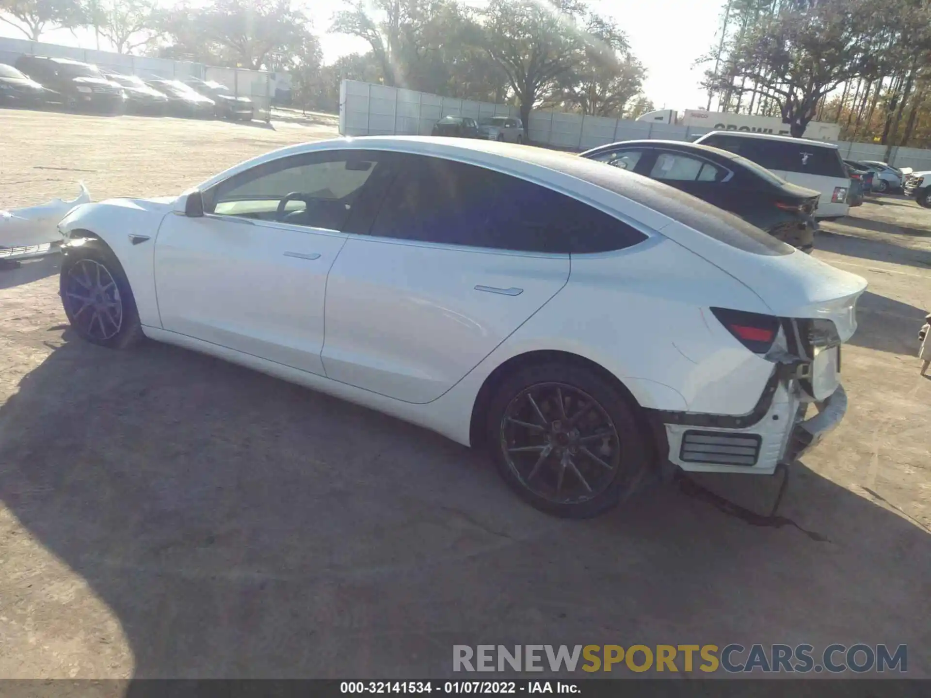 3 Photograph of a damaged car 5YJ3E1EB0LF617998 TESLA MODEL 3 2020