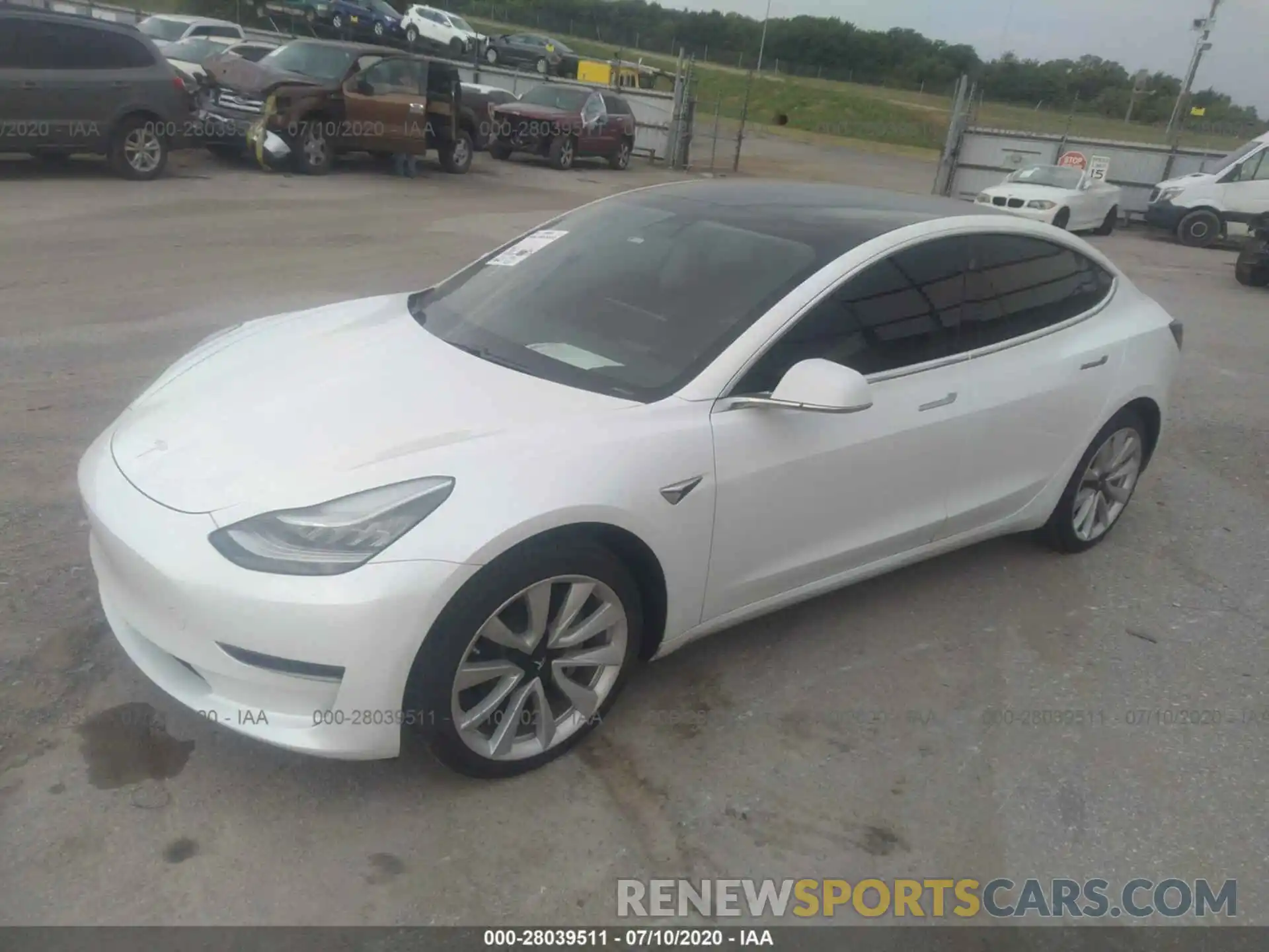 2 Photograph of a damaged car 5YJ3E1EB0LF621176 TESLA MODEL 3 2020