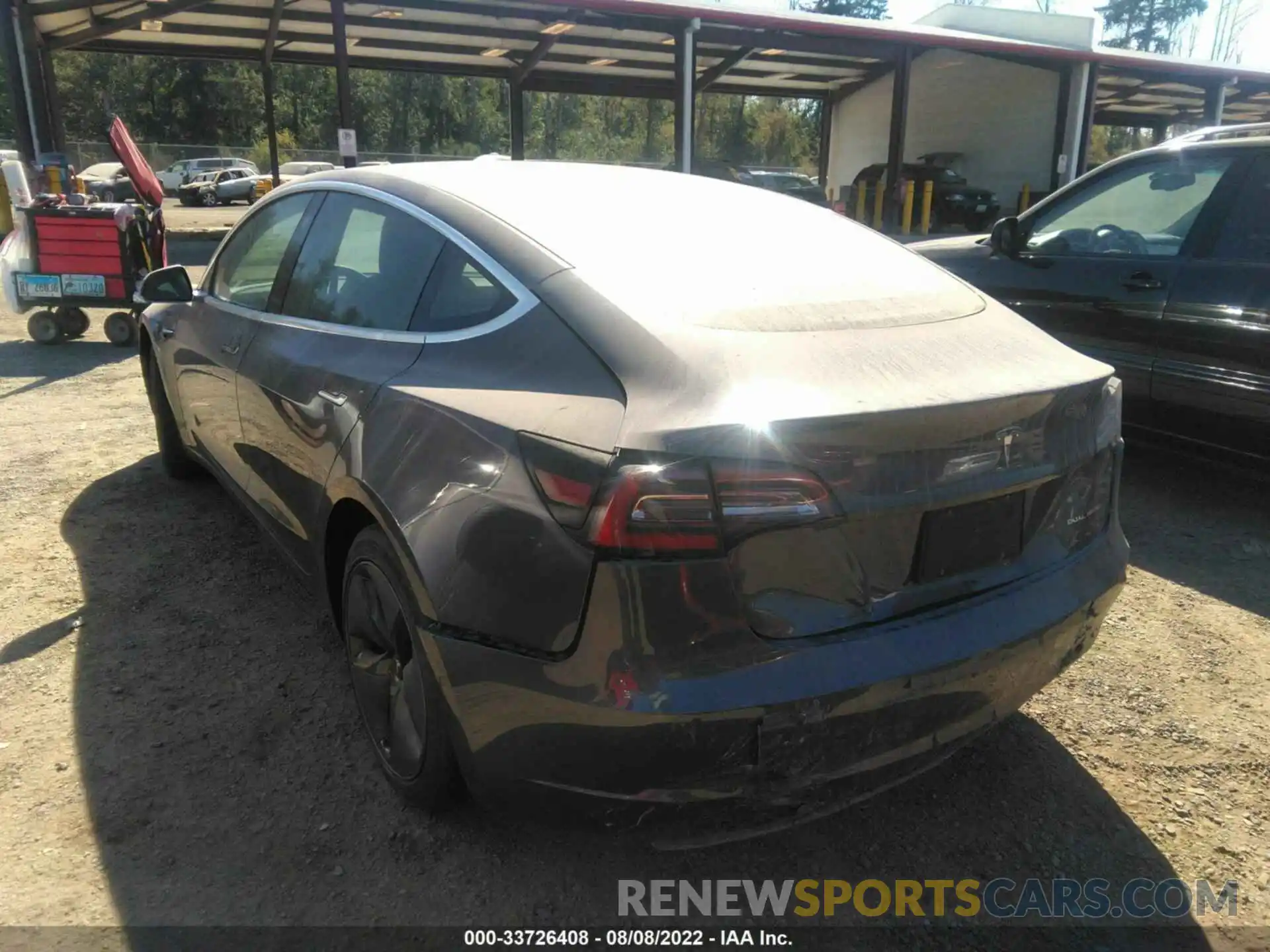 3 Photograph of a damaged car 5YJ3E1EB0LF635207 TESLA MODEL 3 2020