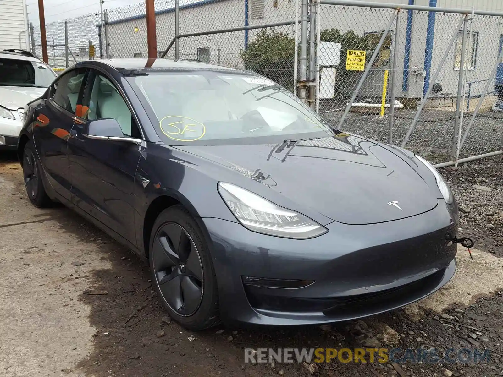 1 Photograph of a damaged car 5YJ3E1EB0LF639595 TESLA MODEL 3 2020