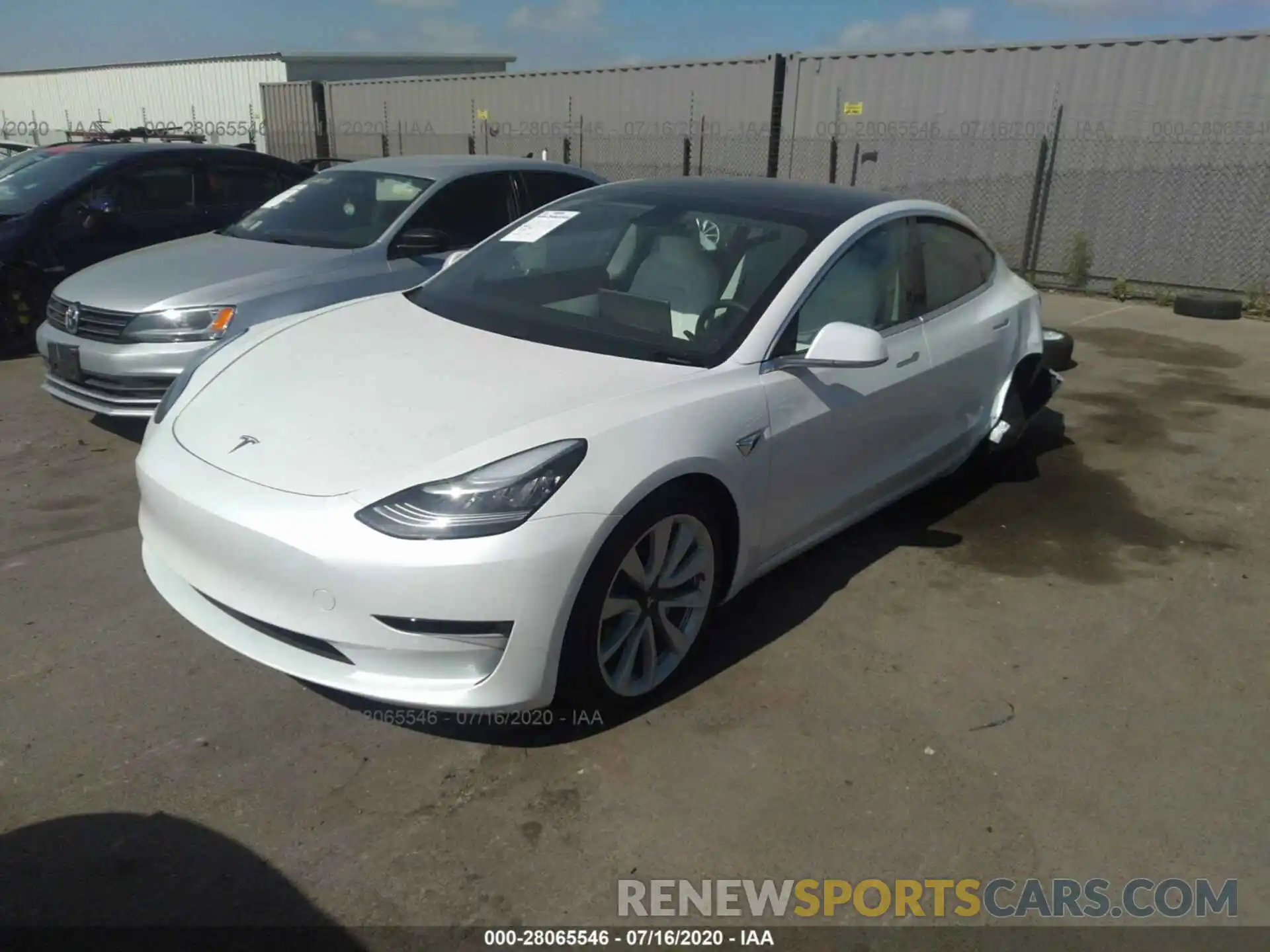 2 Photograph of a damaged car 5YJ3E1EB0LF640522 TESLA MODEL 3 2020