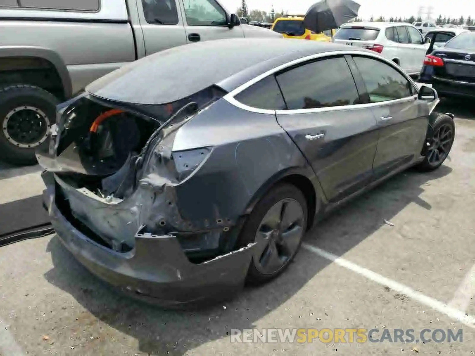 4 Photograph of a damaged car 5YJ3E1EB0LF651388 TESLA MODEL 3 2020