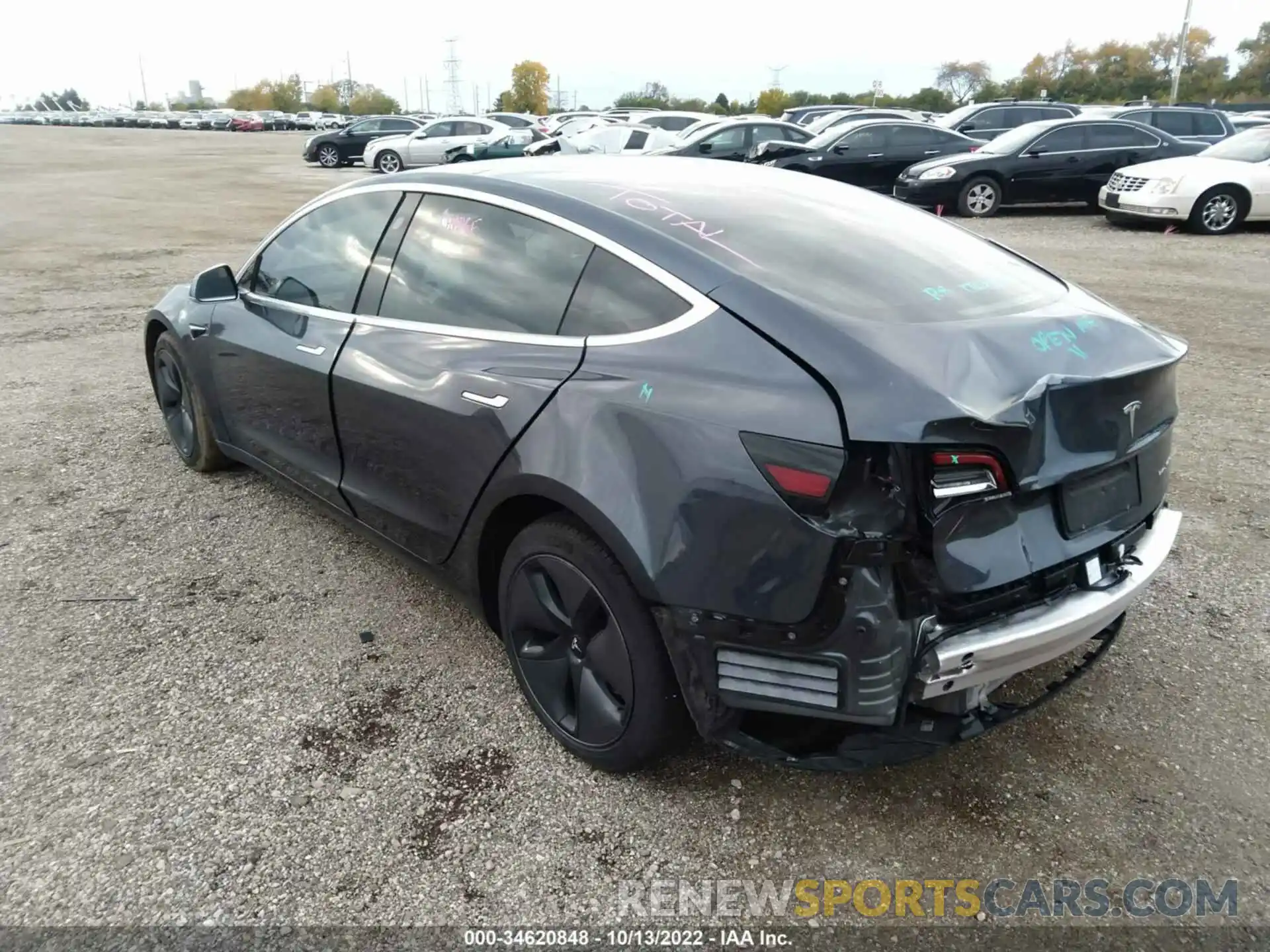 3 Photograph of a damaged car 5YJ3E1EB0LF663718 TESLA MODEL 3 2020