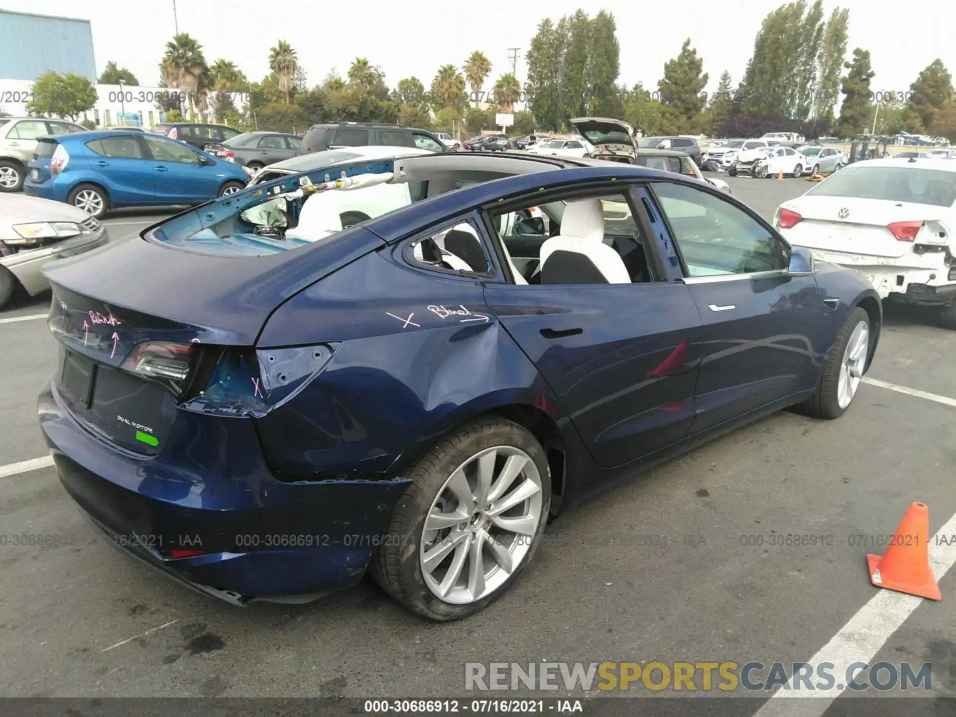 4 Photograph of a damaged car 5YJ3E1EB0LF796057 TESLA MODEL 3 2020