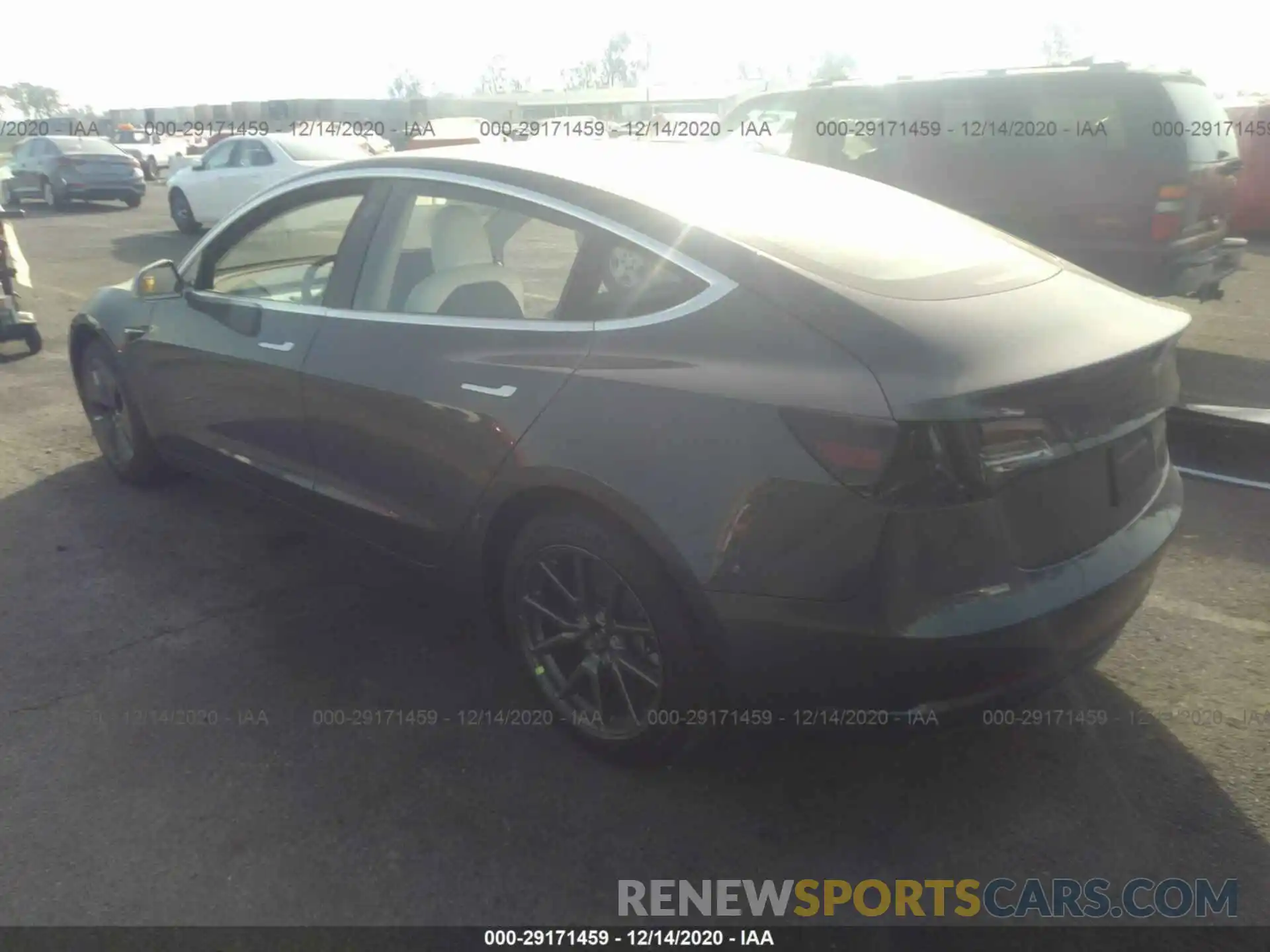 3 Photograph of a damaged car 5YJ3E1EB0LF806652 TESLA MODEL 3 2020