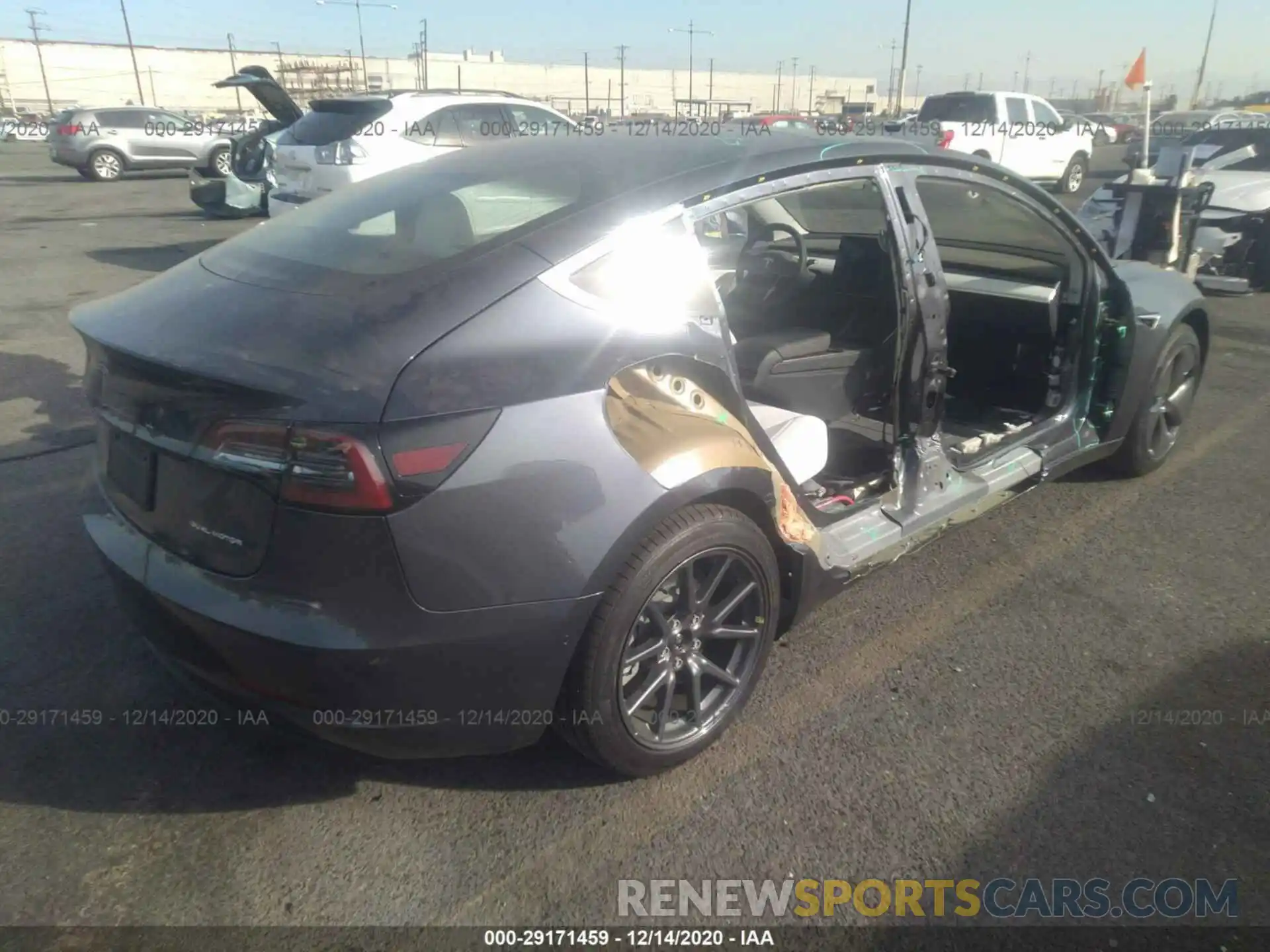 4 Photograph of a damaged car 5YJ3E1EB0LF806652 TESLA MODEL 3 2020