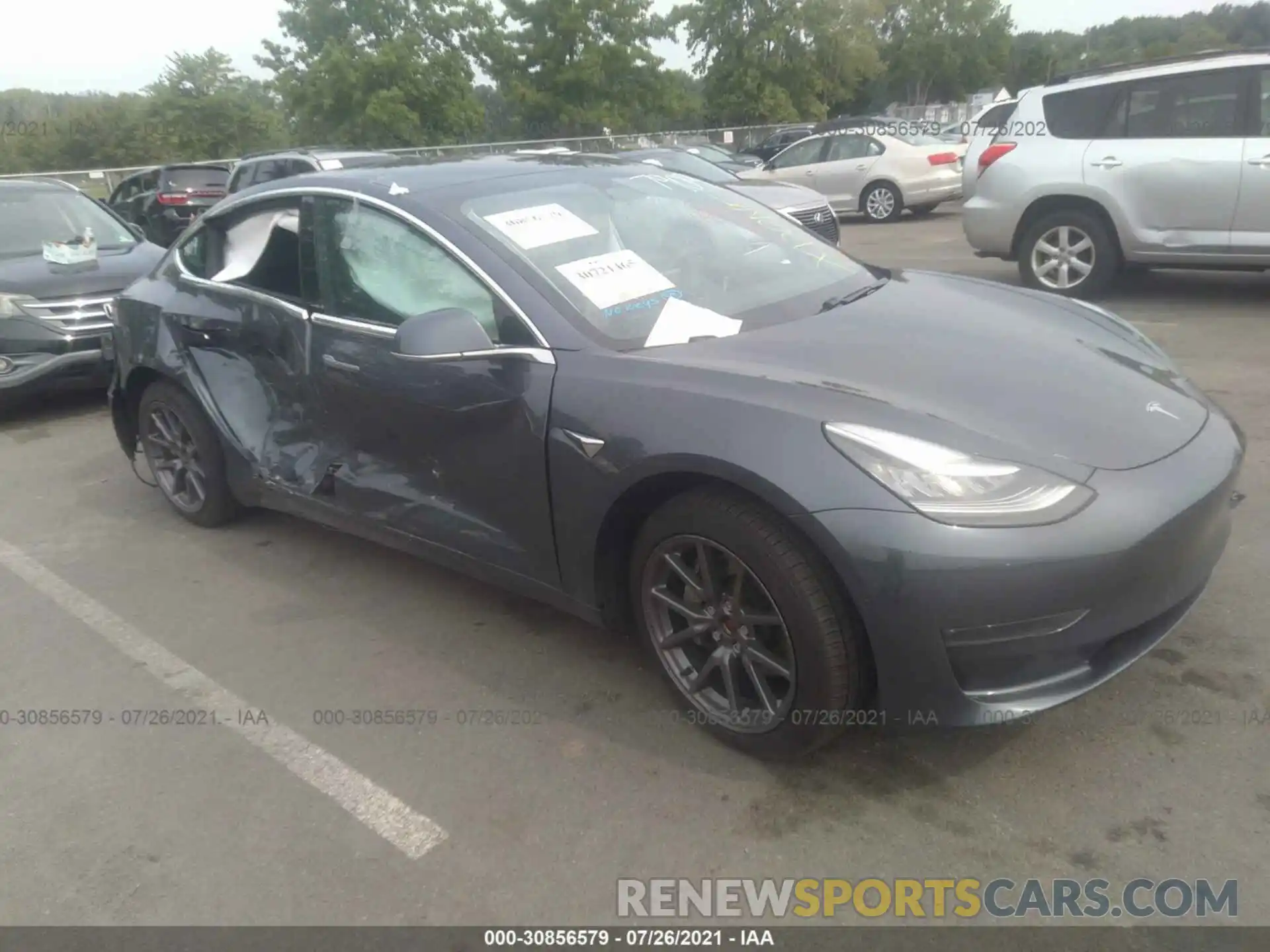 1 Photograph of a damaged car 5YJ3E1EB1LF616231 TESLA MODEL 3 2020