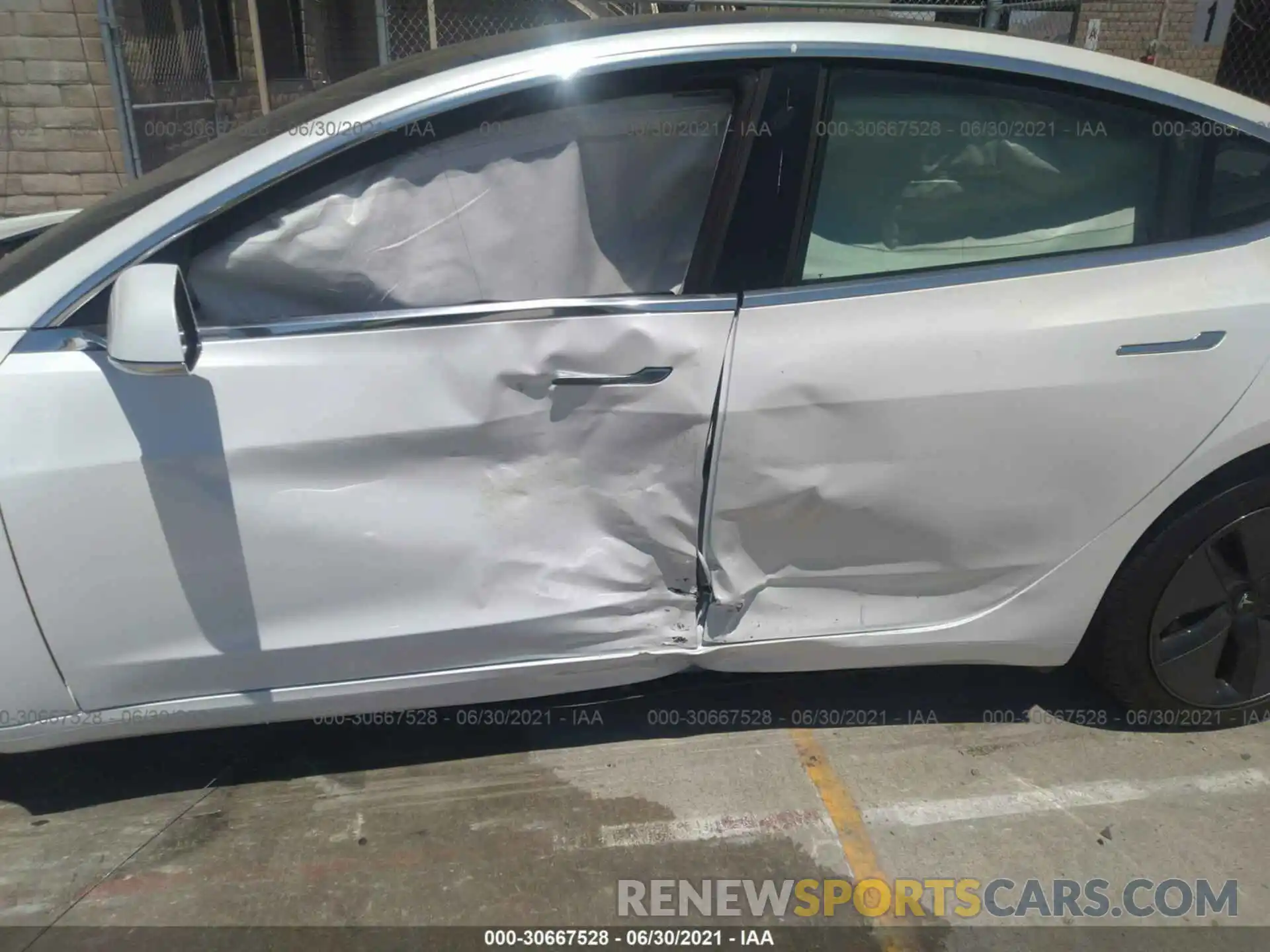 6 Photograph of a damaged car 5YJ3E1EB1LF618318 TESLA MODEL 3 2020