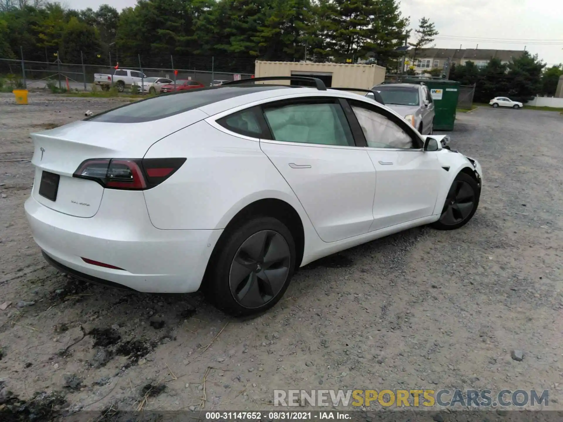 4 Photograph of a damaged car 5YJ3E1EB1LF622059 TESLA MODEL 3 2020