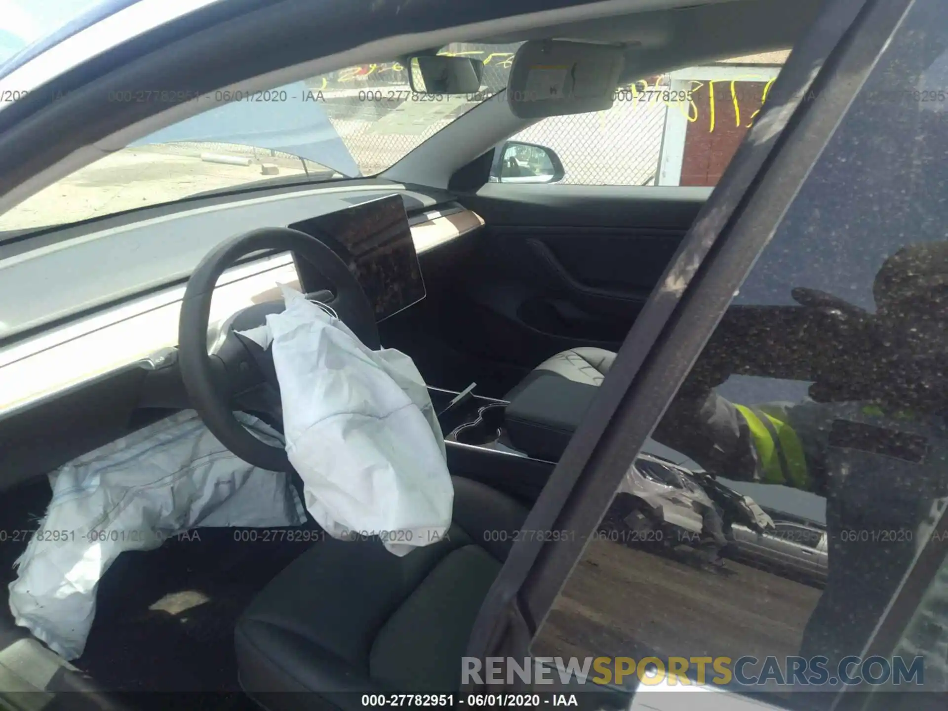 5 Photograph of a damaged car 5YJ3E1EB1LF636513 TESLA MODEL 3 2020