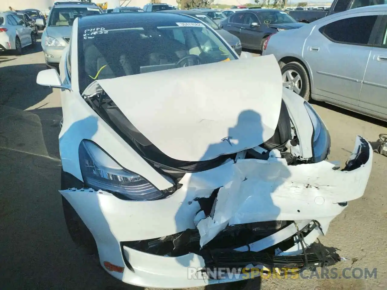 9 Photograph of a damaged car 5YJ3E1EB1LF638438 TESLA MODEL 3 2020