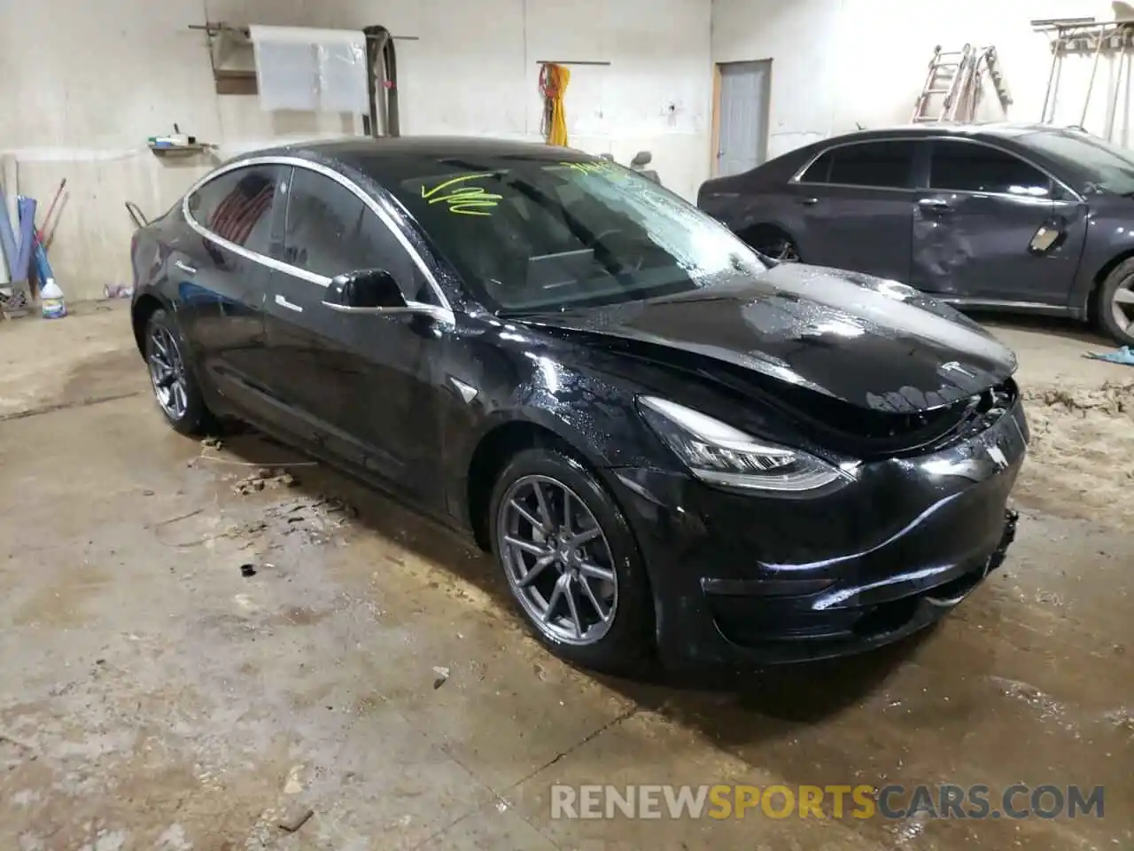 1 Photograph of a damaged car 5YJ3E1EB1LF647169 TESLA MODEL 3 2020