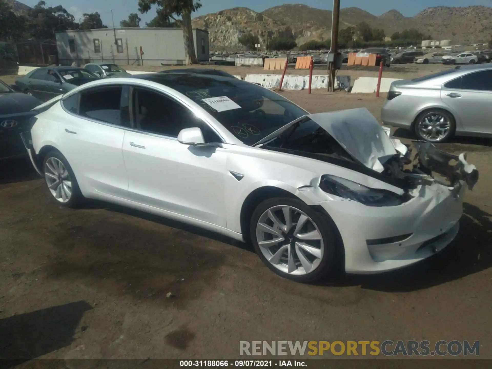 1 Photograph of a damaged car 5YJ3E1EB1LF651206 TESLA MODEL 3 2020