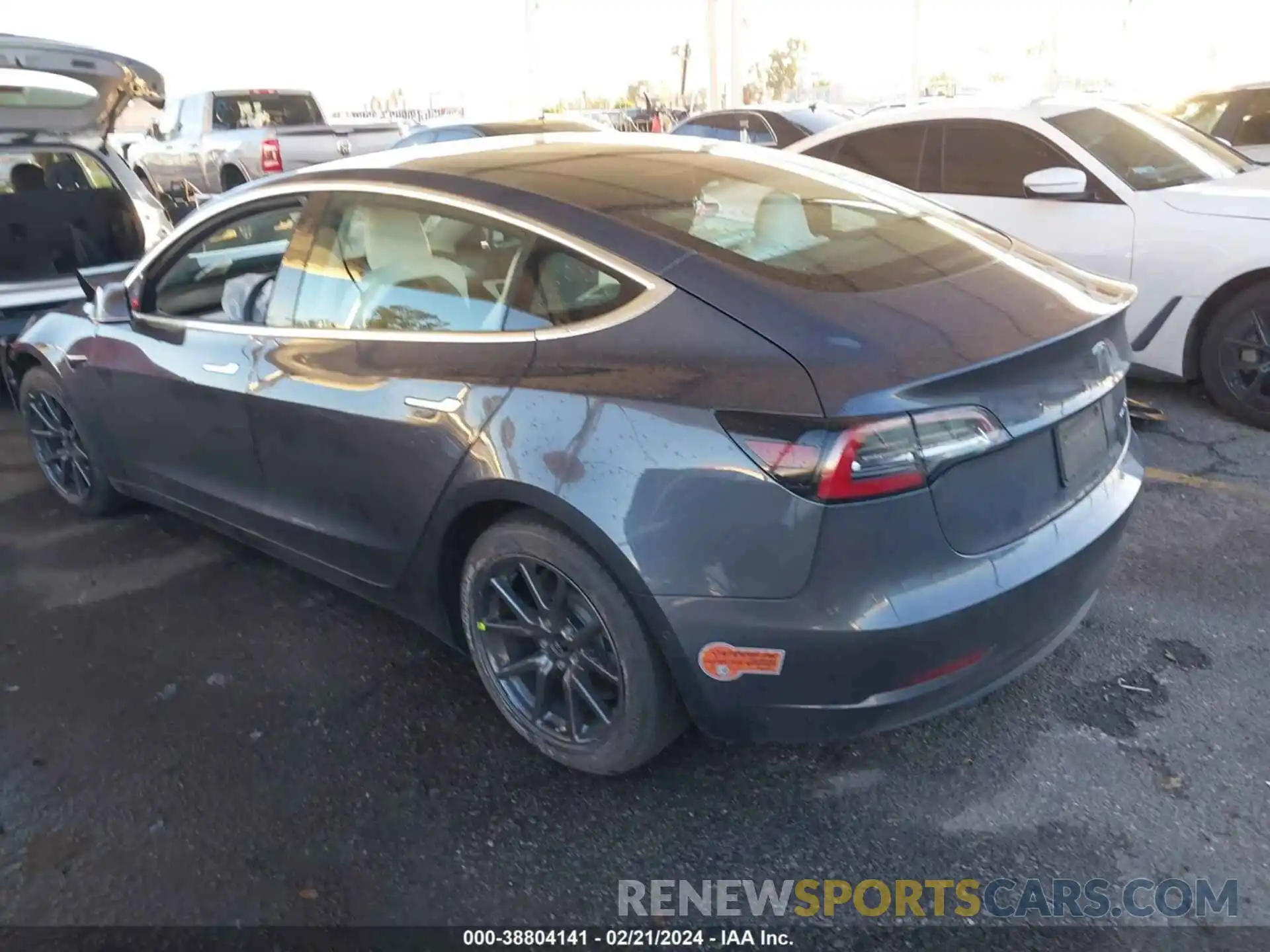 3 Photograph of a damaged car 5YJ3E1EB1LF651335 TESLA MODEL 3 2020