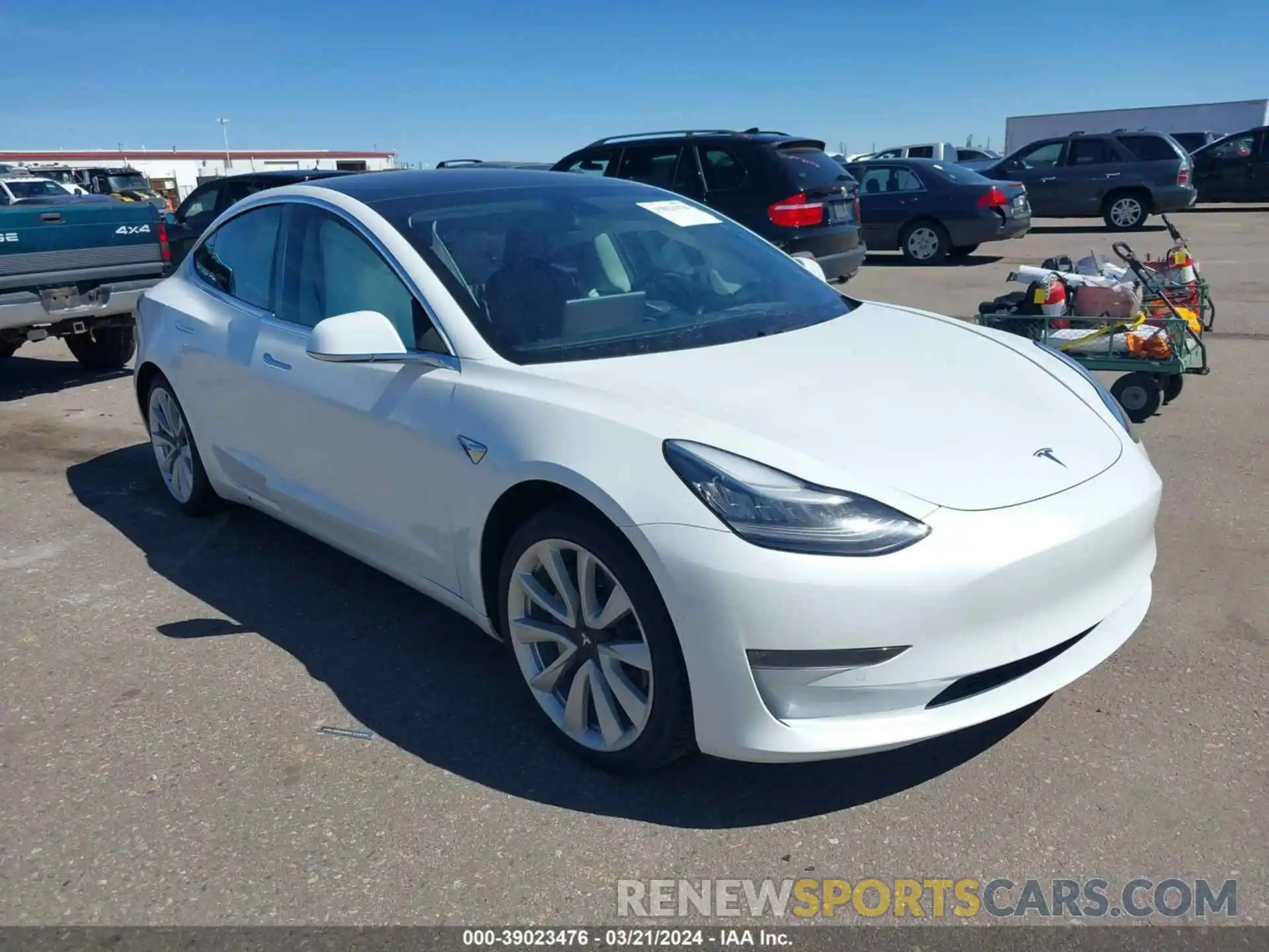 1 Photograph of a damaged car 5YJ3E1EB1LF667714 TESLA MODEL 3 2020