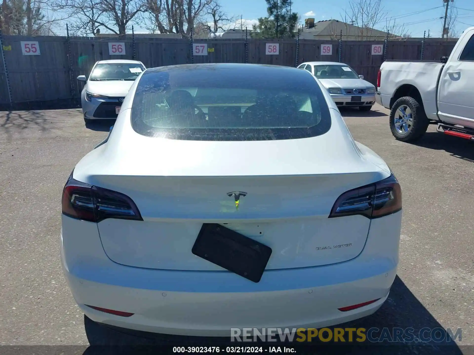 16 Photograph of a damaged car 5YJ3E1EB1LF667714 TESLA MODEL 3 2020