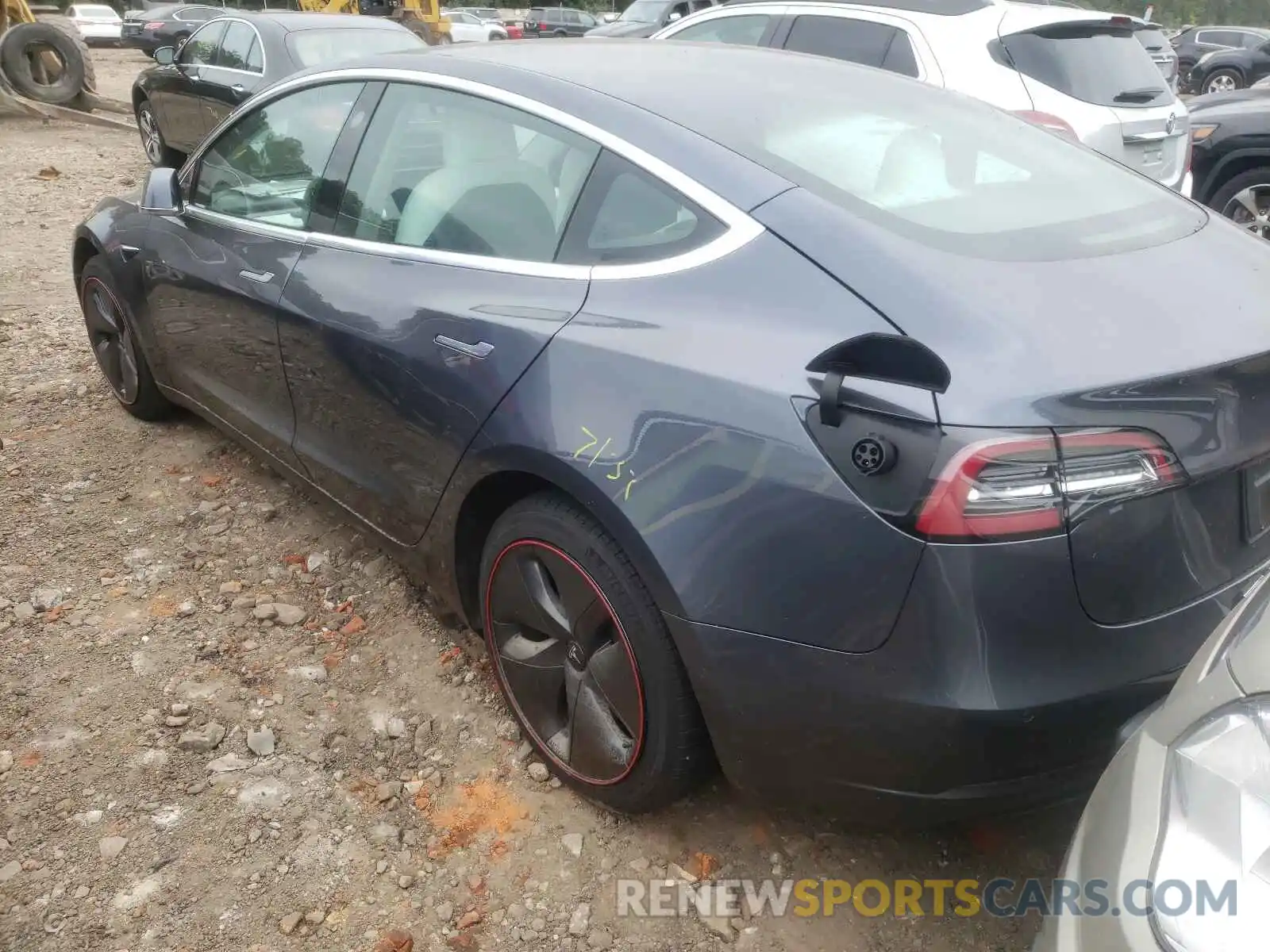 3 Photograph of a damaged car 5YJ3E1EB1LF668121 TESLA MODEL 3 2020