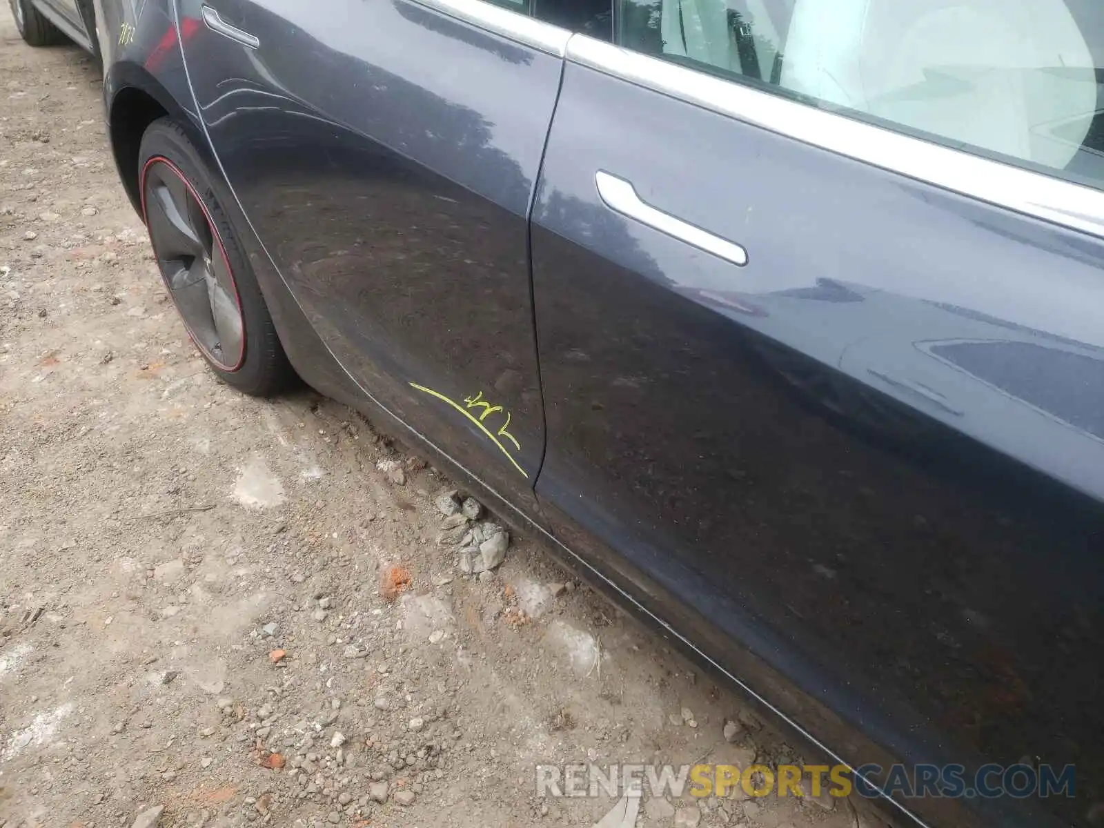 9 Photograph of a damaged car 5YJ3E1EB1LF668121 TESLA MODEL 3 2020