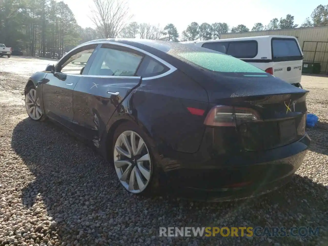 3 Photograph of a damaged car 5YJ3E1EB1LF711761 TESLA MODEL 3 2020