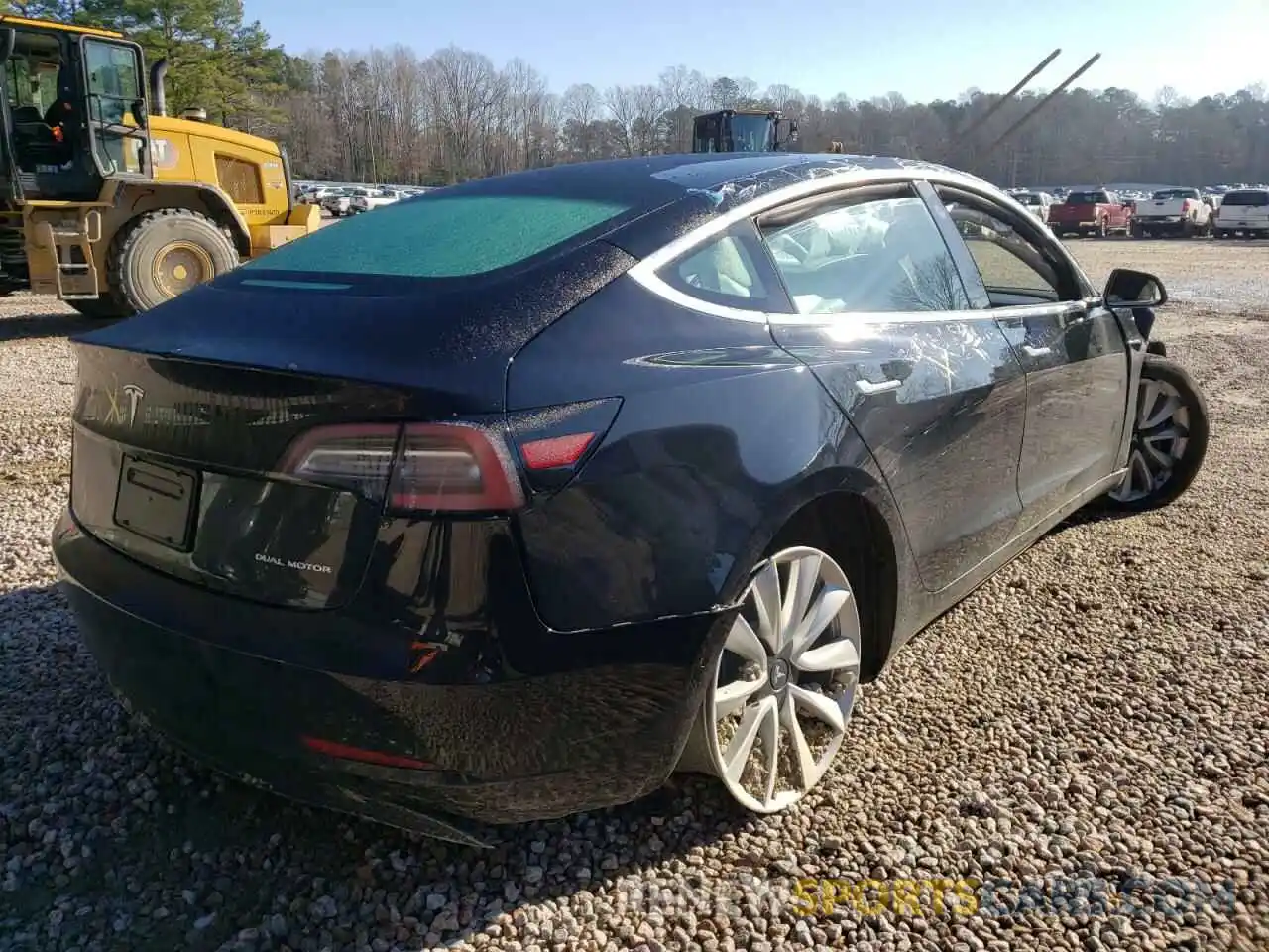 4 Photograph of a damaged car 5YJ3E1EB1LF711761 TESLA MODEL 3 2020