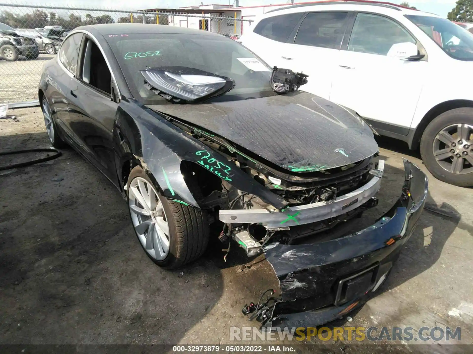 1 Photograph of a damaged car 5YJ3E1EB1LF711775 TESLA MODEL 3 2020