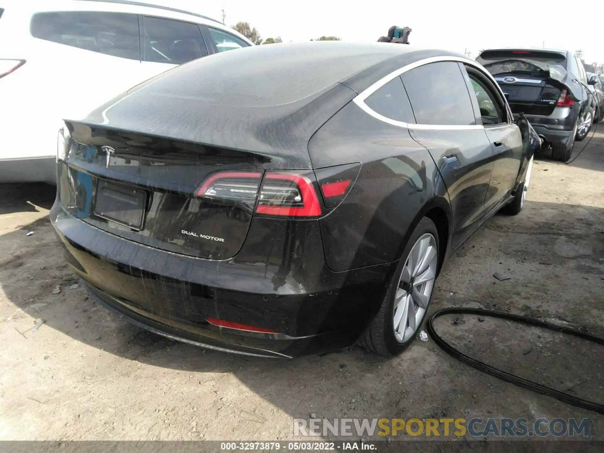 4 Photograph of a damaged car 5YJ3E1EB1LF711775 TESLA MODEL 3 2020