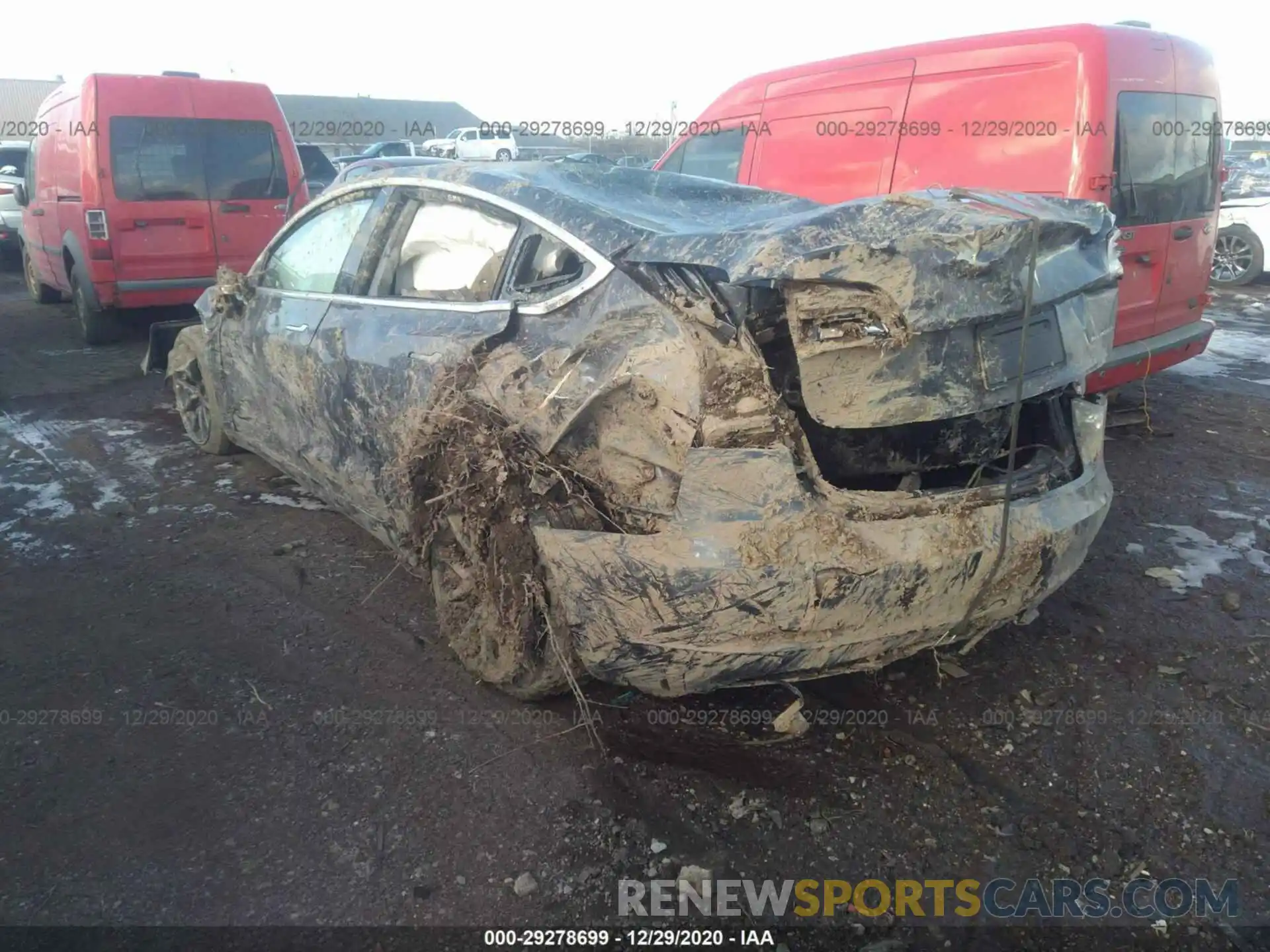 3 Photograph of a damaged car 5YJ3E1EB1LF717415 TESLA MODEL 3 2020