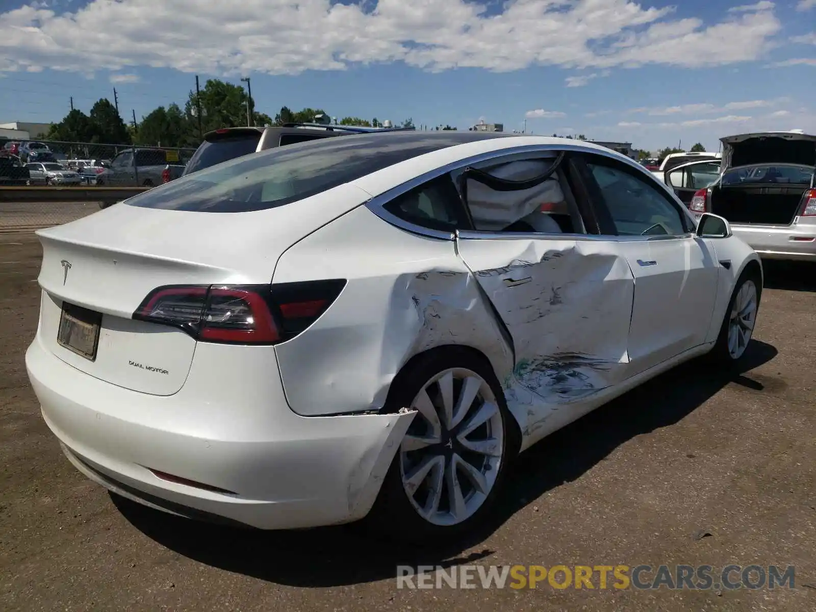 4 Photograph of a damaged car 5YJ3E1EB1LF742315 TESLA MODEL 3 2020