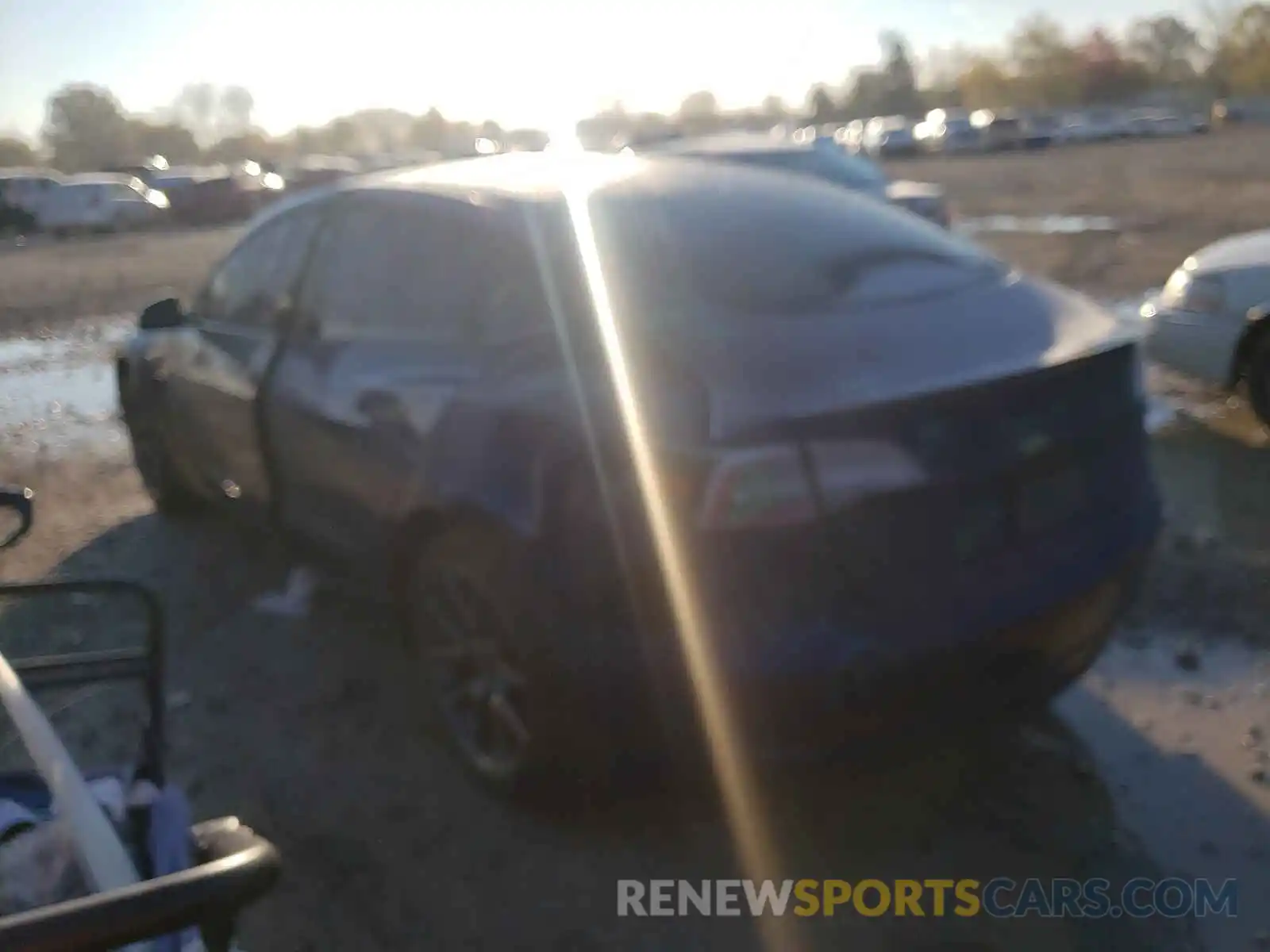 3 Photograph of a damaged car 5YJ3E1EB1LF795774 TESLA MODEL 3 2020