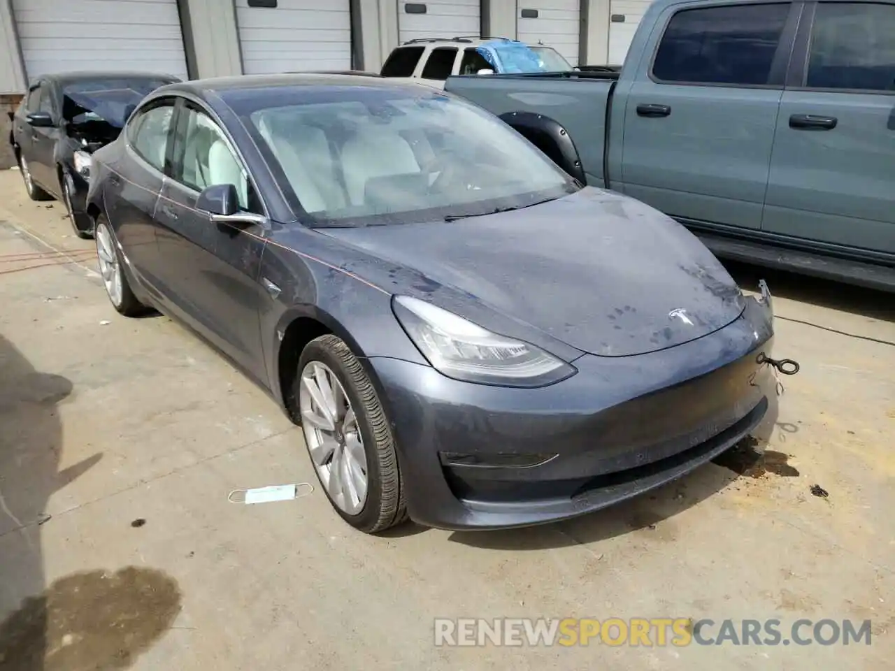 1 Photograph of a damaged car 5YJ3E1EB1LF795984 TESLA MODEL 3 2020