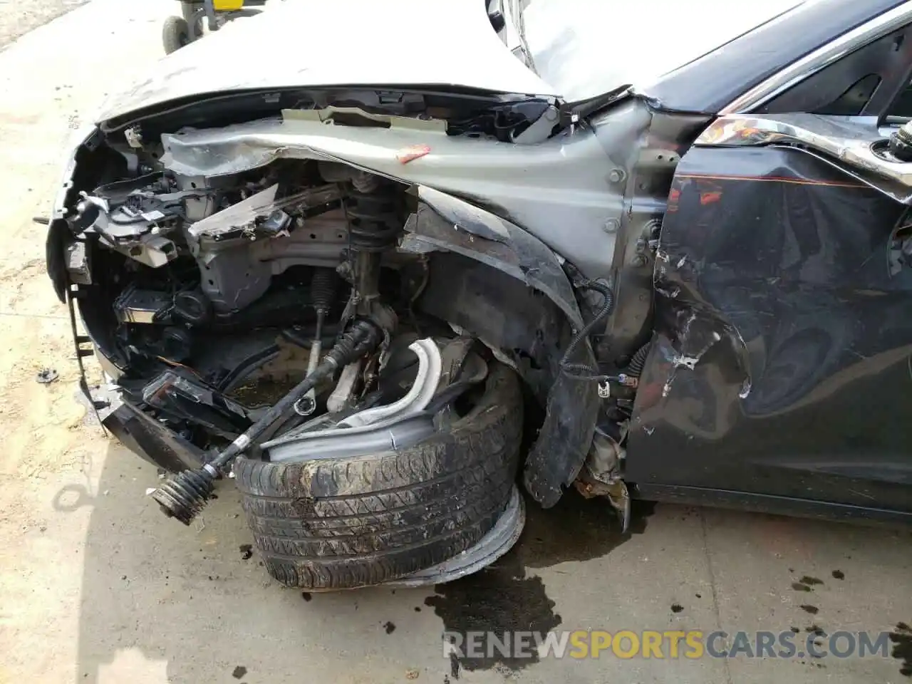 9 Photograph of a damaged car 5YJ3E1EB1LF795984 TESLA MODEL 3 2020