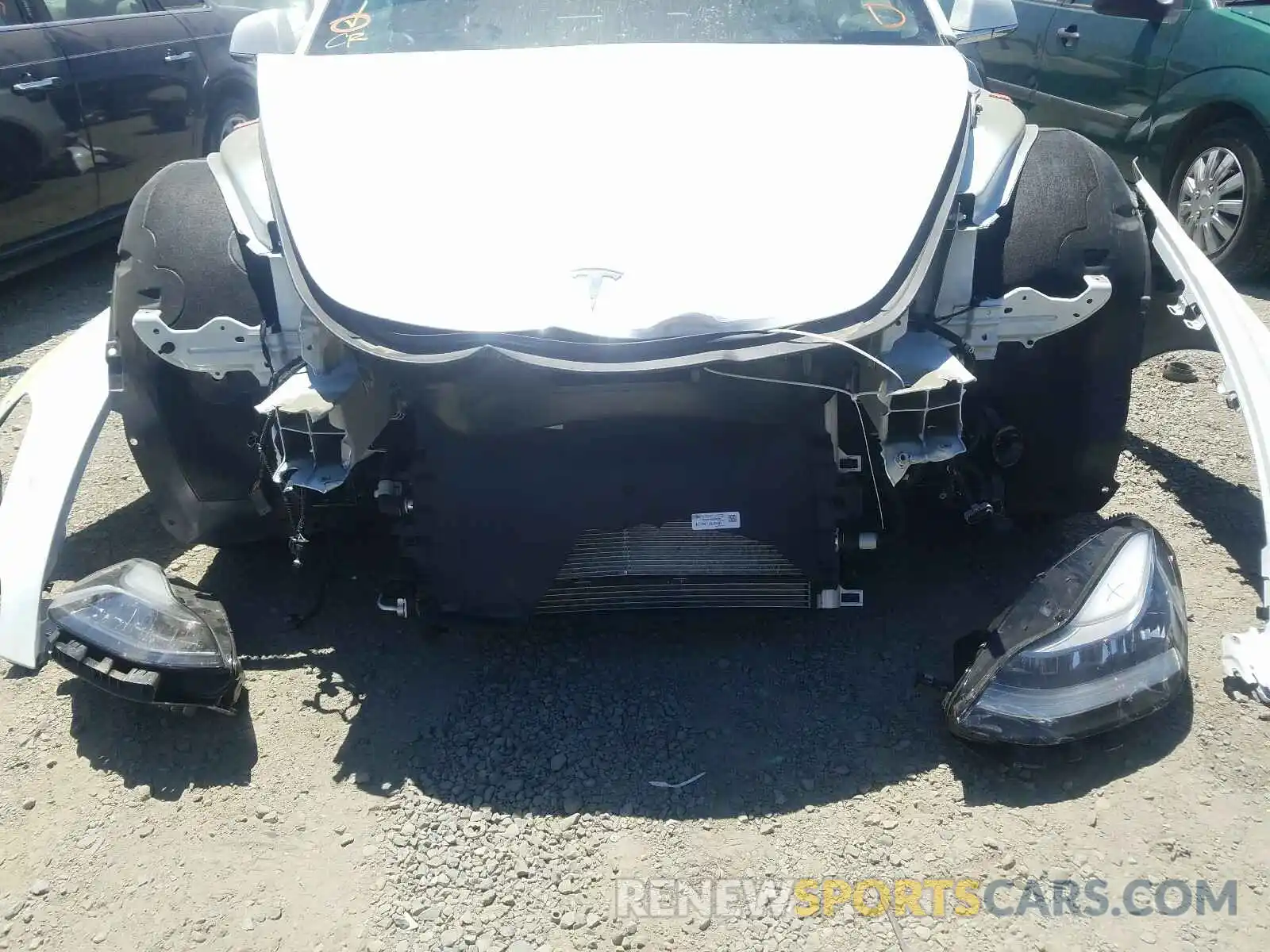 9 Photograph of a damaged car 5YJ3E1EB1LF803209 TESLA MODEL 3 2020