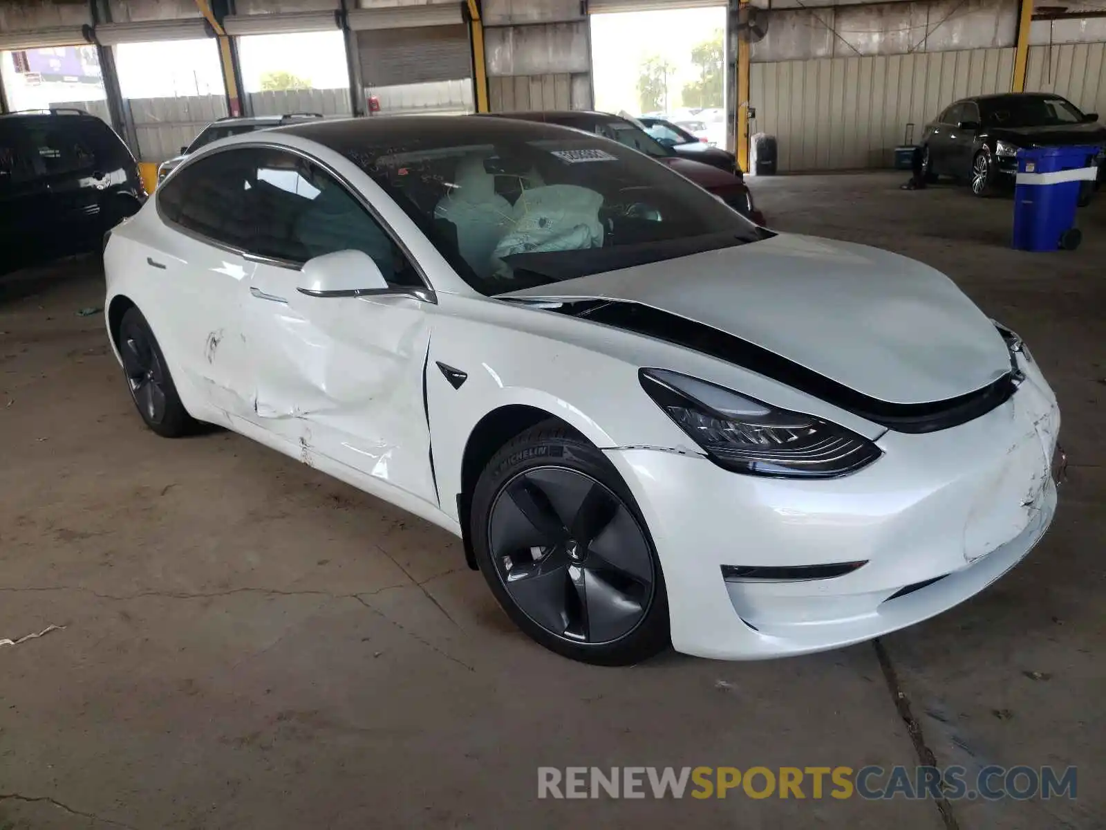 1 Photograph of a damaged car 5YJ3E1EB1LF806689 TESLA MODEL 3 2020